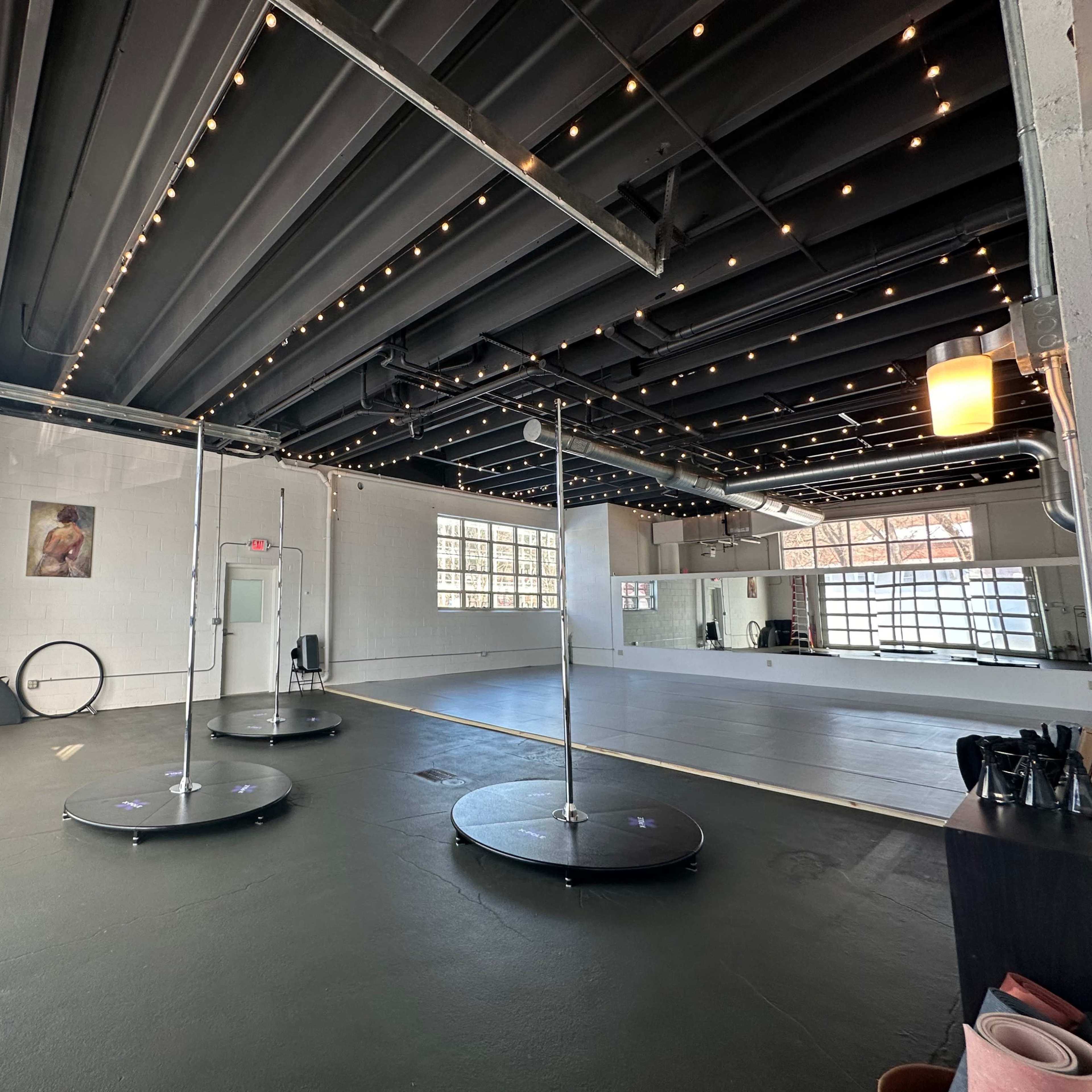 Metal Muse Aerial Fitness Image in Lewiston, Lewiston, ME