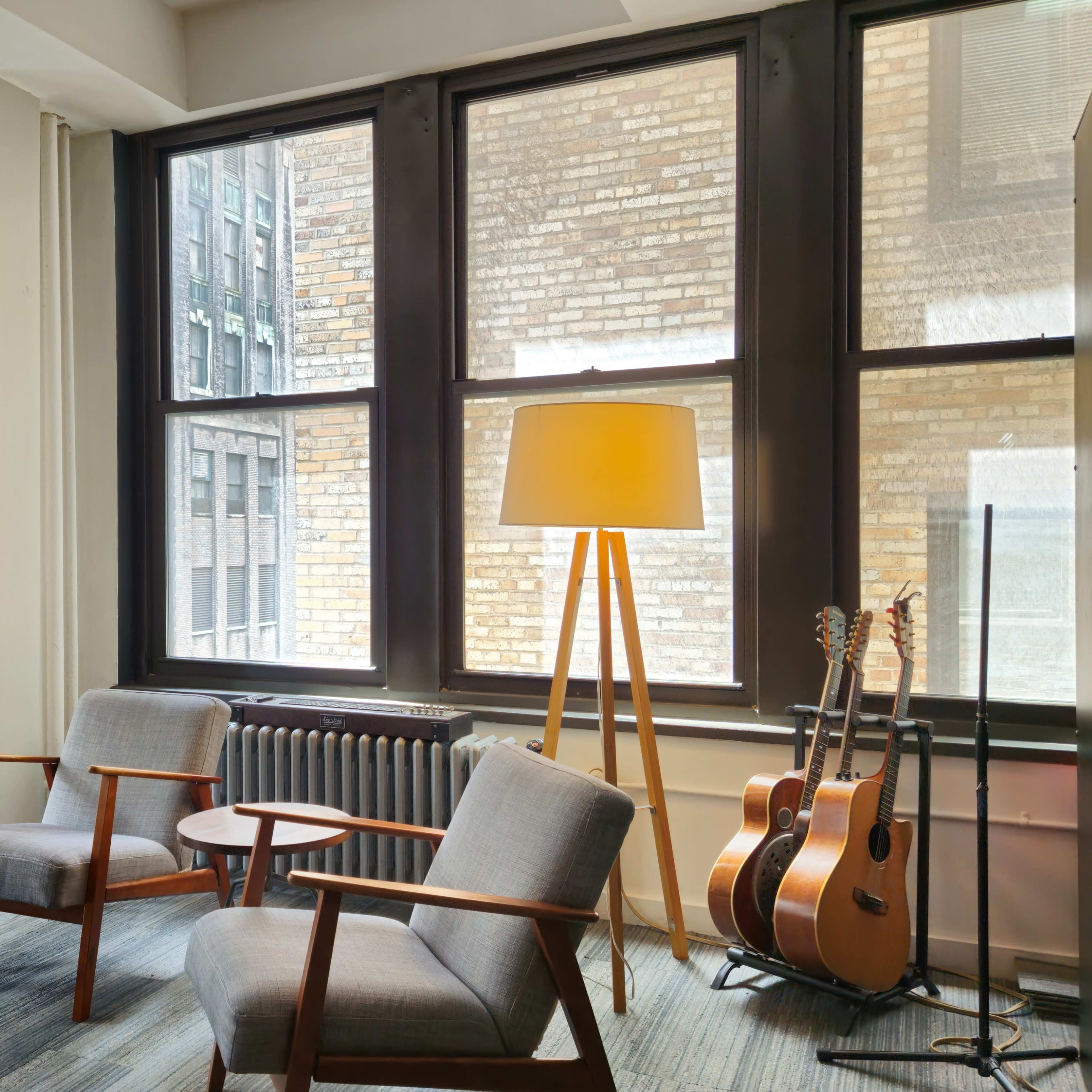 Beautiful Midtown Mixed-use Studio Image in Midtown Manhattan, New York, NY