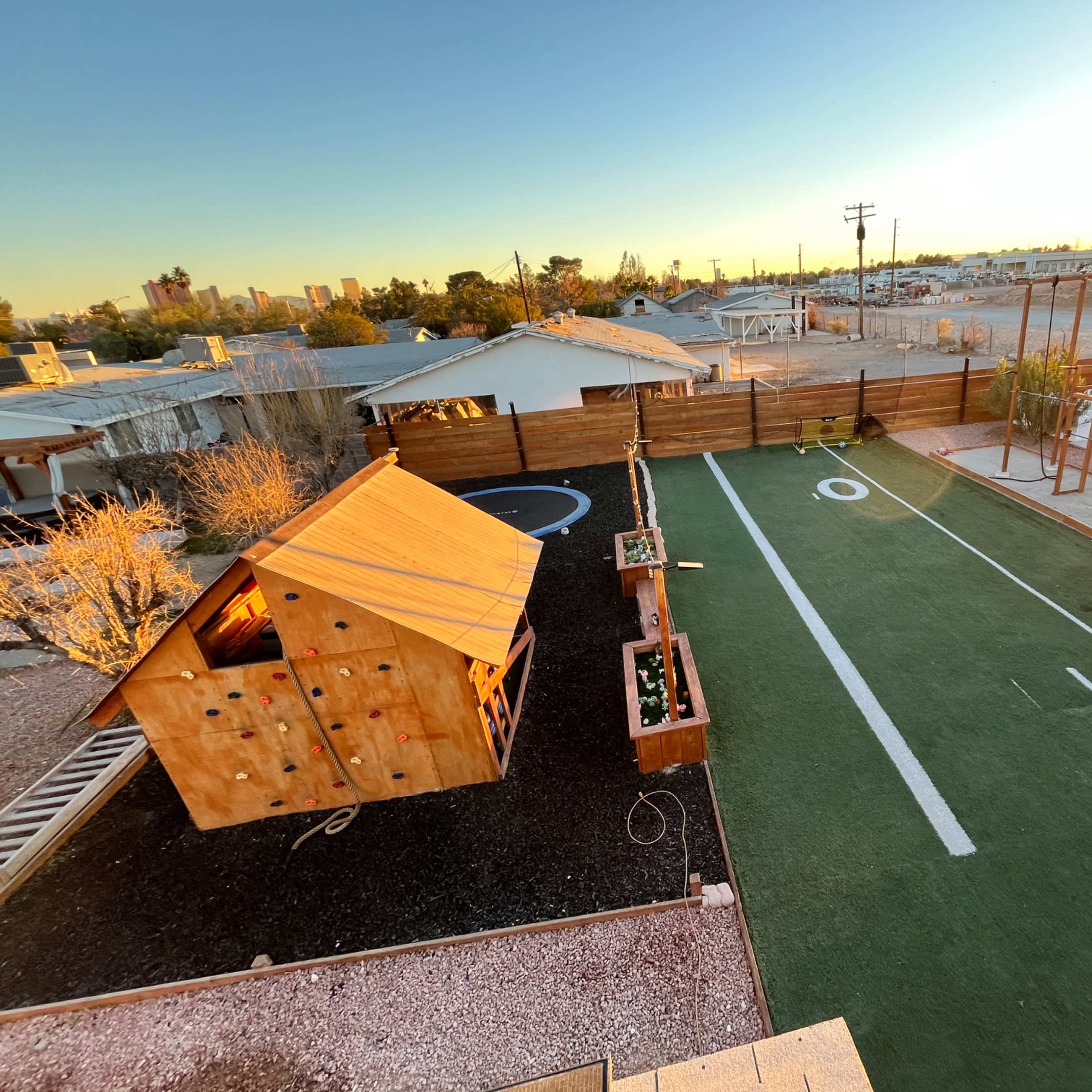 Backyard sporting fun Image in Palomino Area, Las Vegas, NV