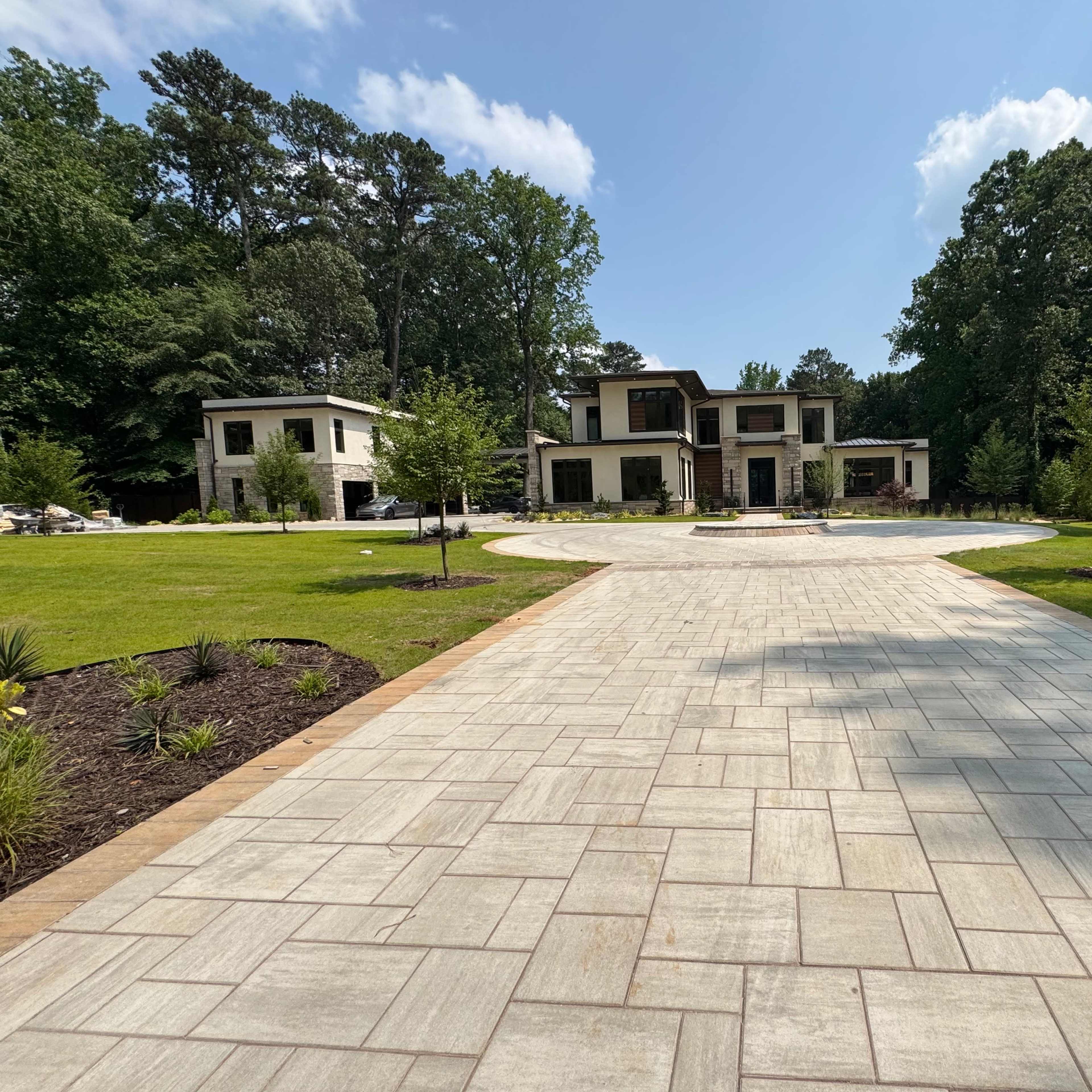 Modern Buckhead Estate with Luxury Pool and Backyard Image in Buckhead, Atlanta, GA