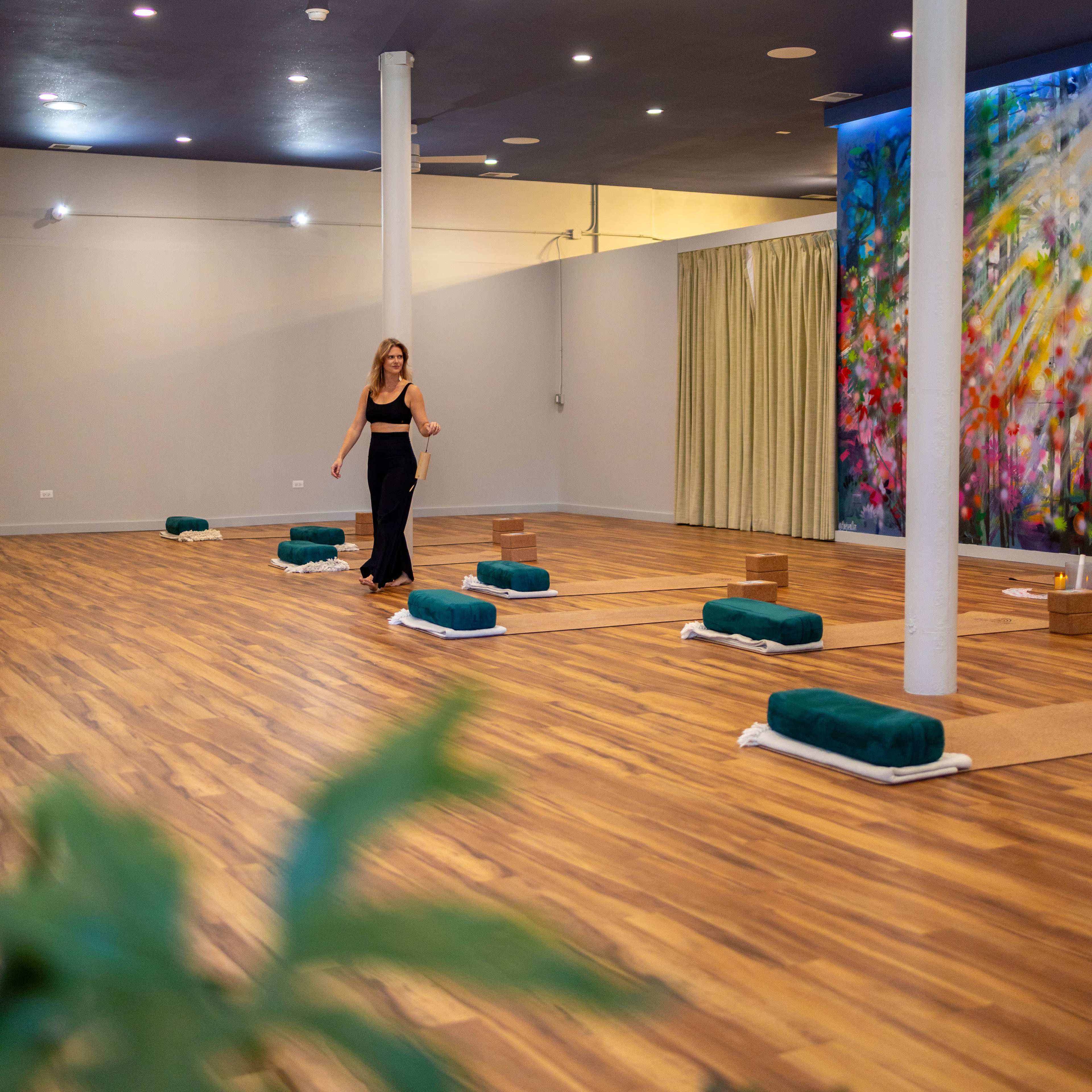 Bright, Artistic Wellness Studio & Spa – Perfect for Photoshoots, Events & Workshops Image in Near West Side, Chicago, IL