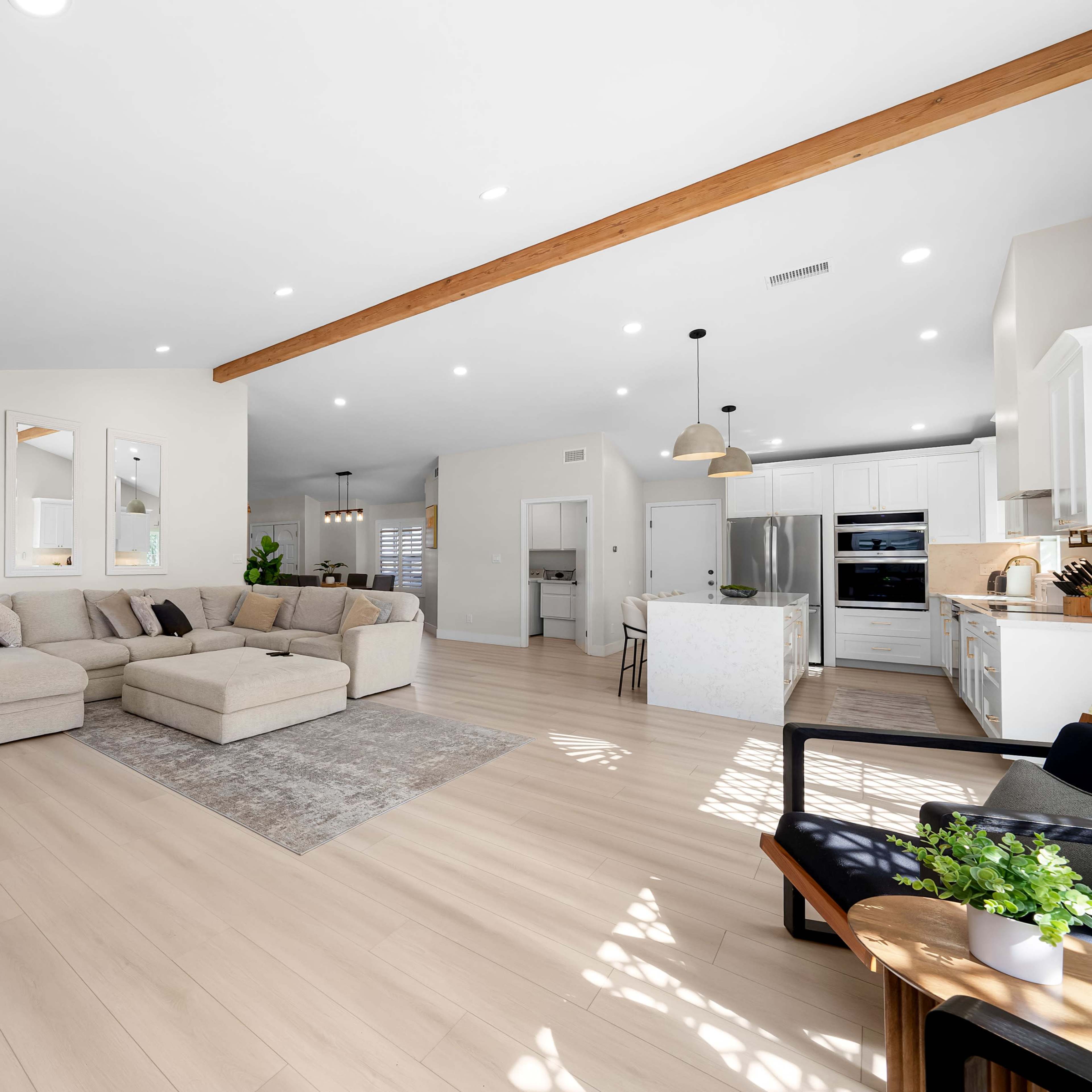 Roomy Family Home in Chula Vista – Perfect for Small Gatherings or Meetings Image in Chula Vista, Chula Vista, CA