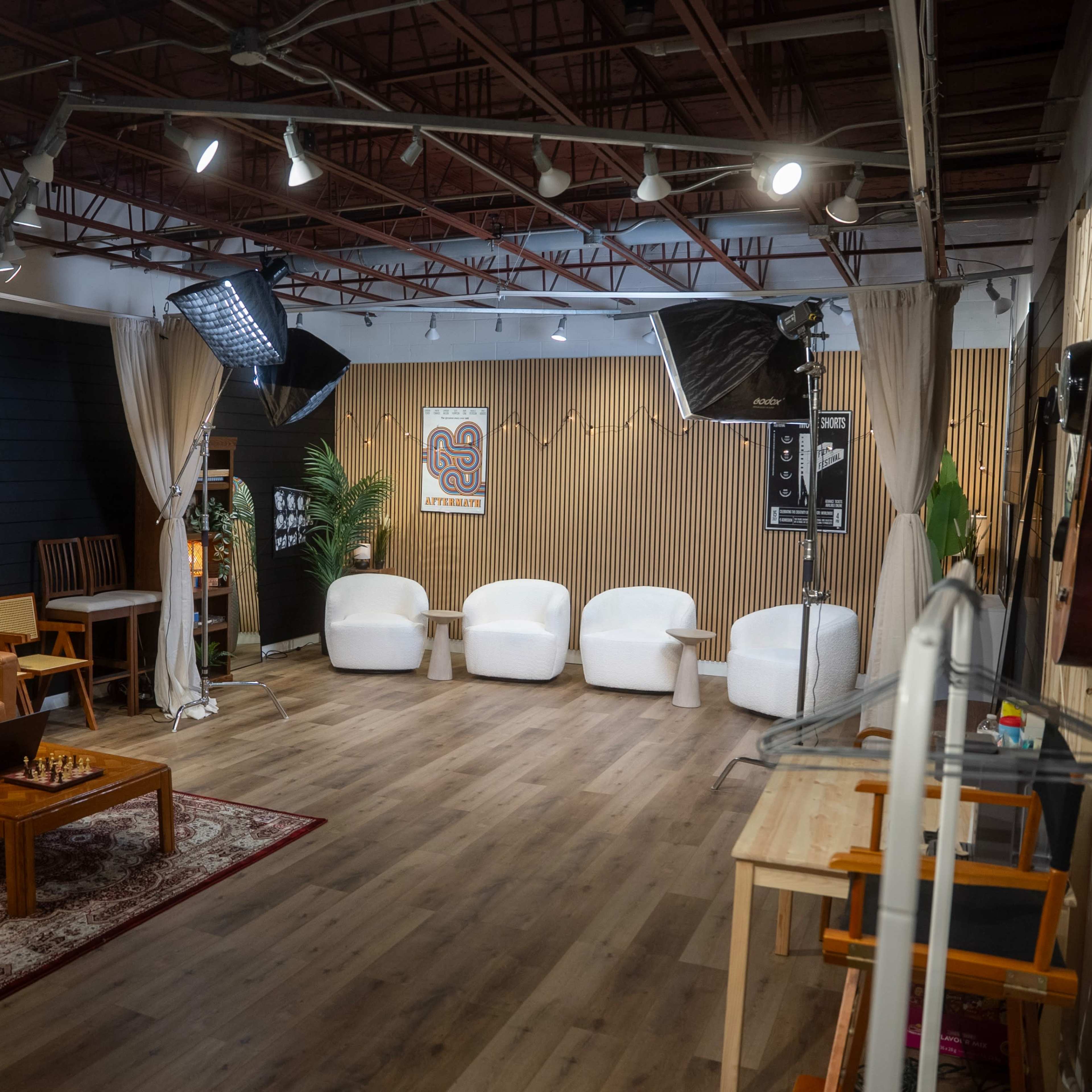 iava productions studio Image in Kensington-Chinatown, Toronto, ON