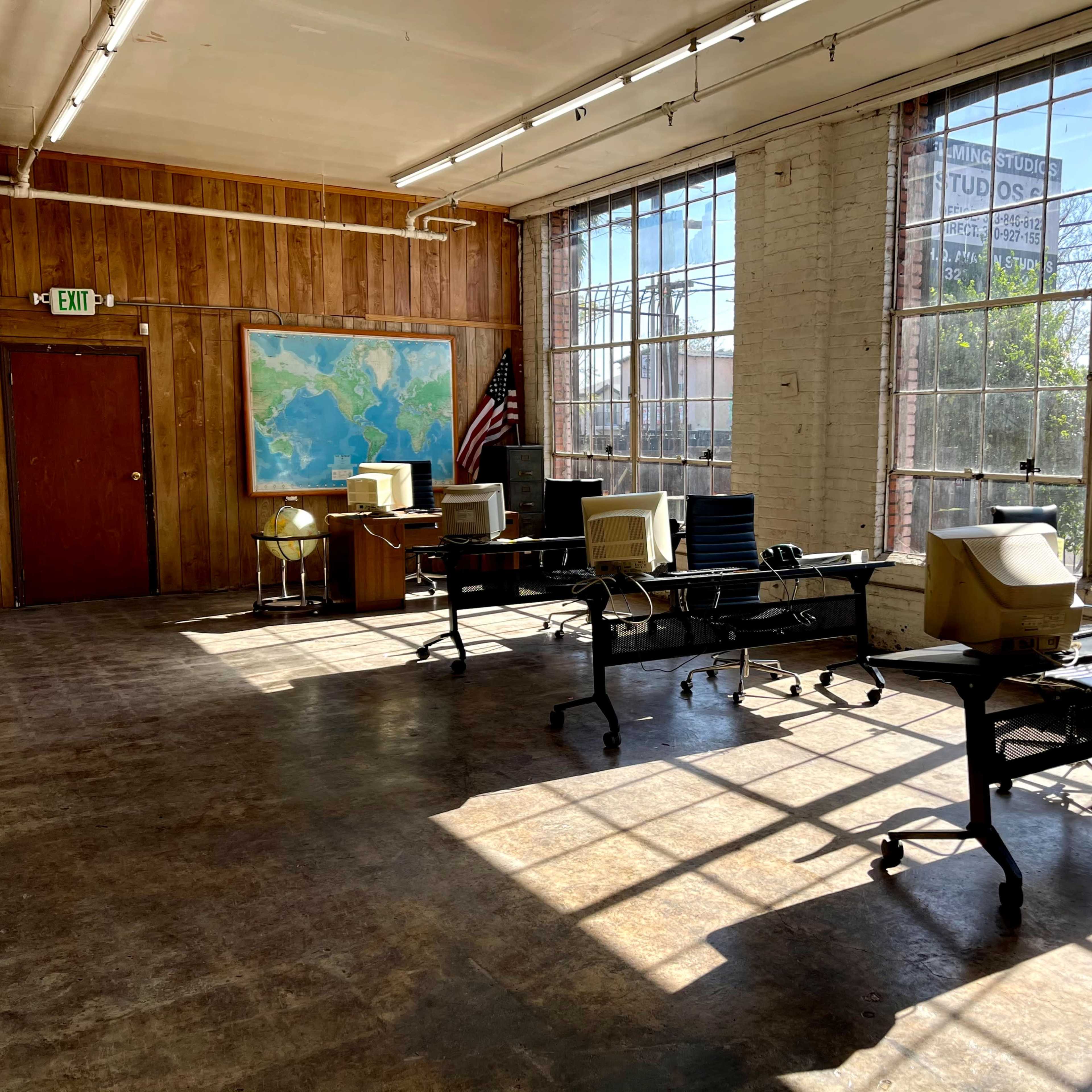 Retro Office Set Image in South Los Angeles, Los Angeles, CA