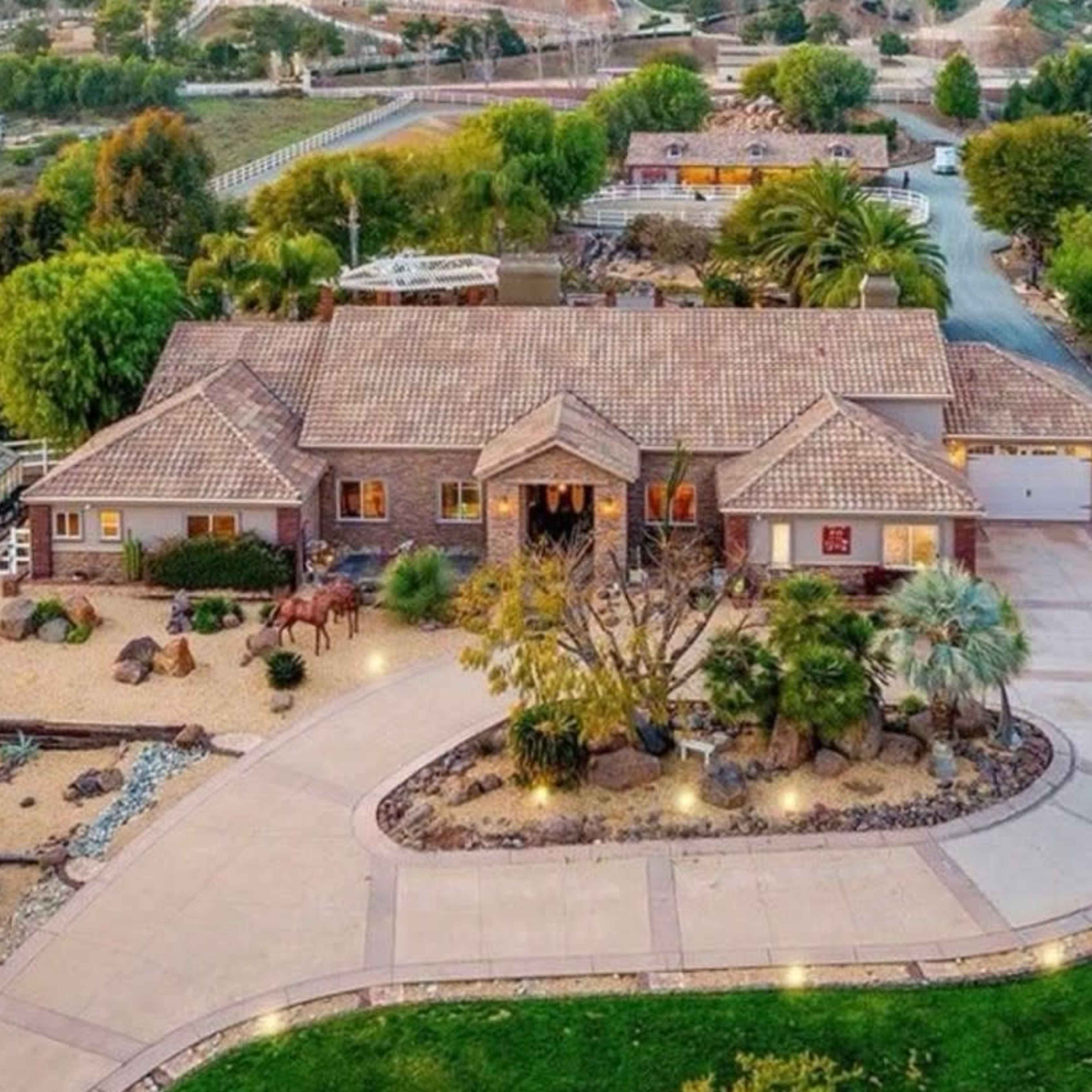 Scenic 5-Acre La Cresta Photo Shoot Resort with Pool, Lake, Barn, & Mature Trees Image in , Murrieta, CA