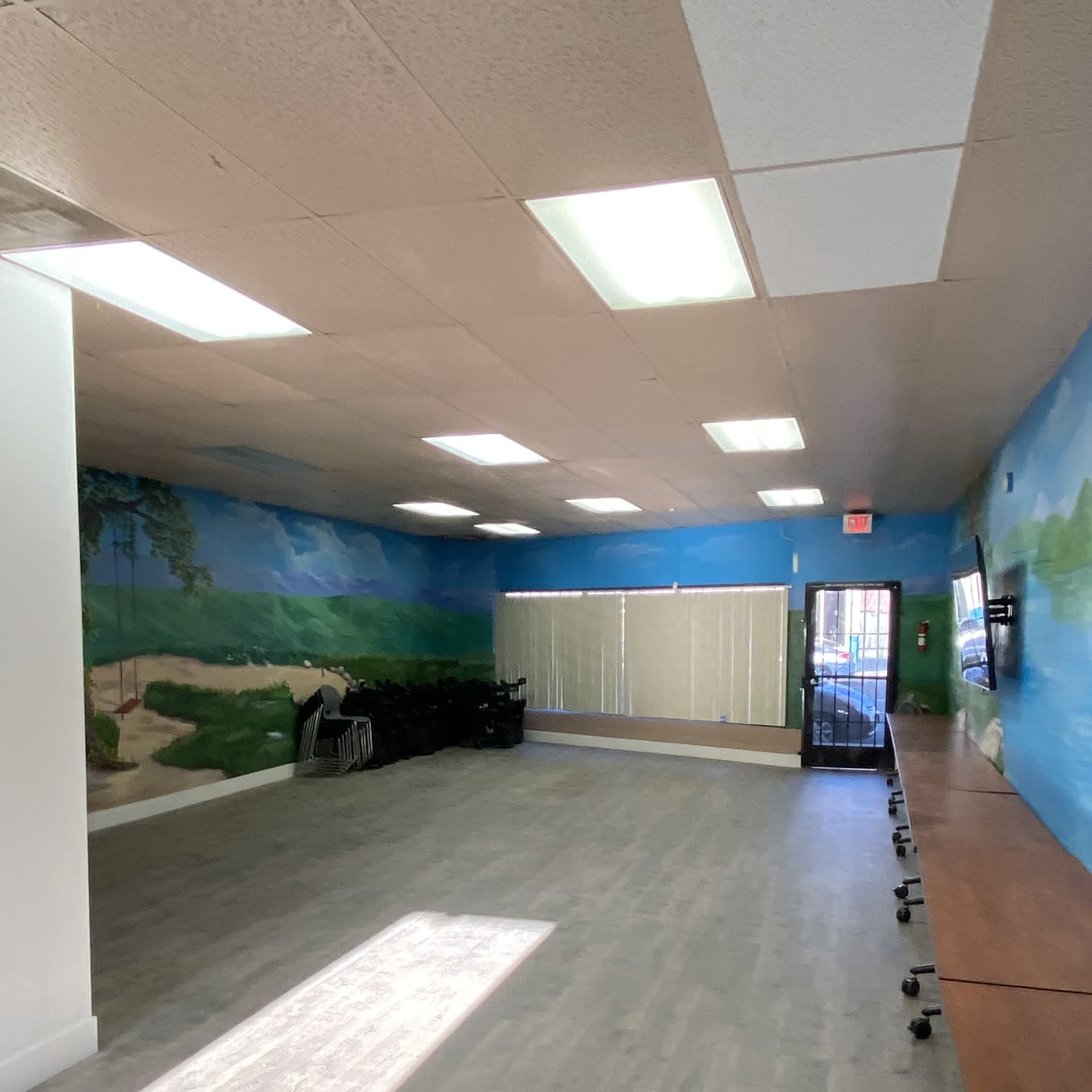 Private Commercial Venue Space Image in North Long Beach, Long Beach, CA