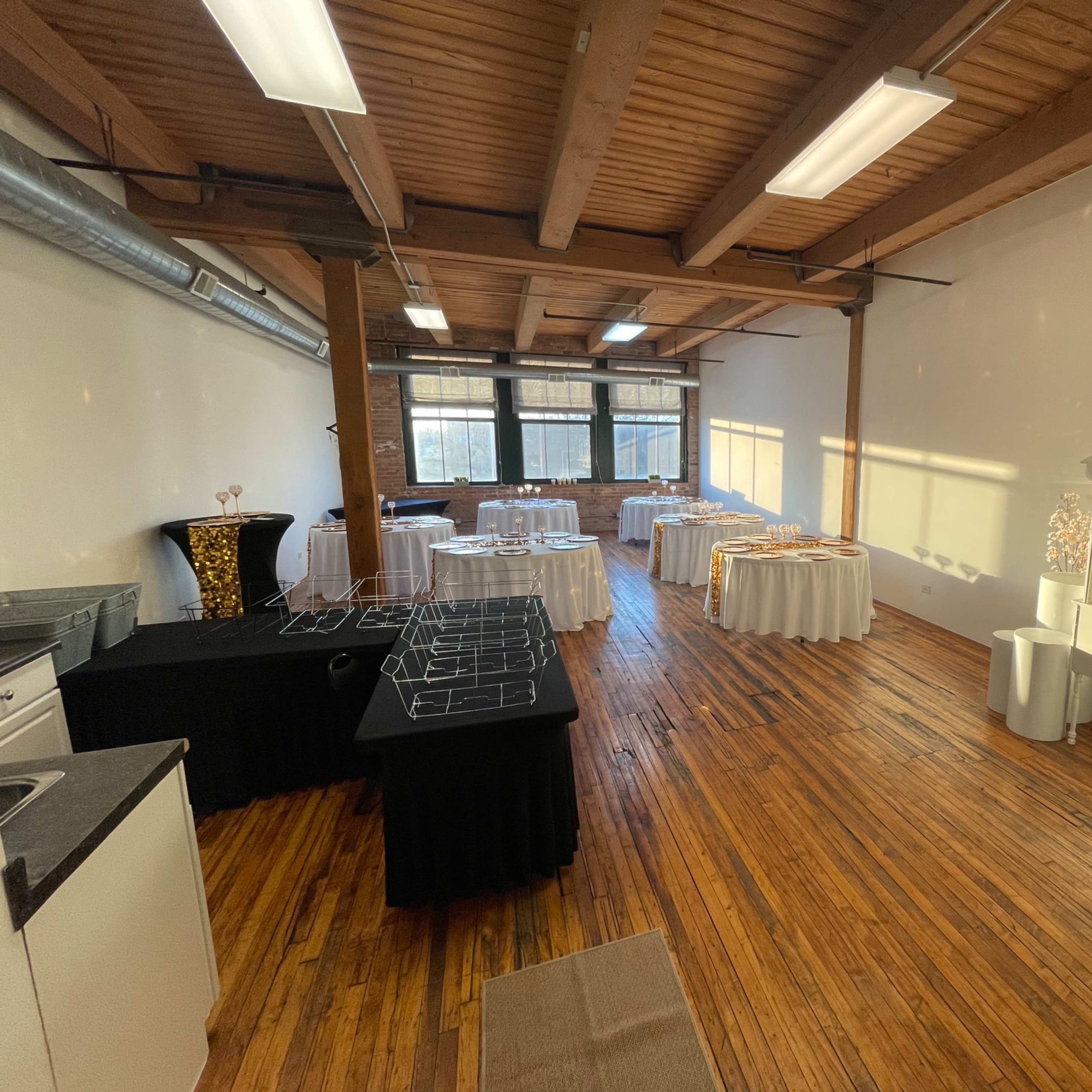 📸 Elevate Your Content & Events with Our Exclusive Creative Studio! 🎬 Image in West Town, Chicago, IL