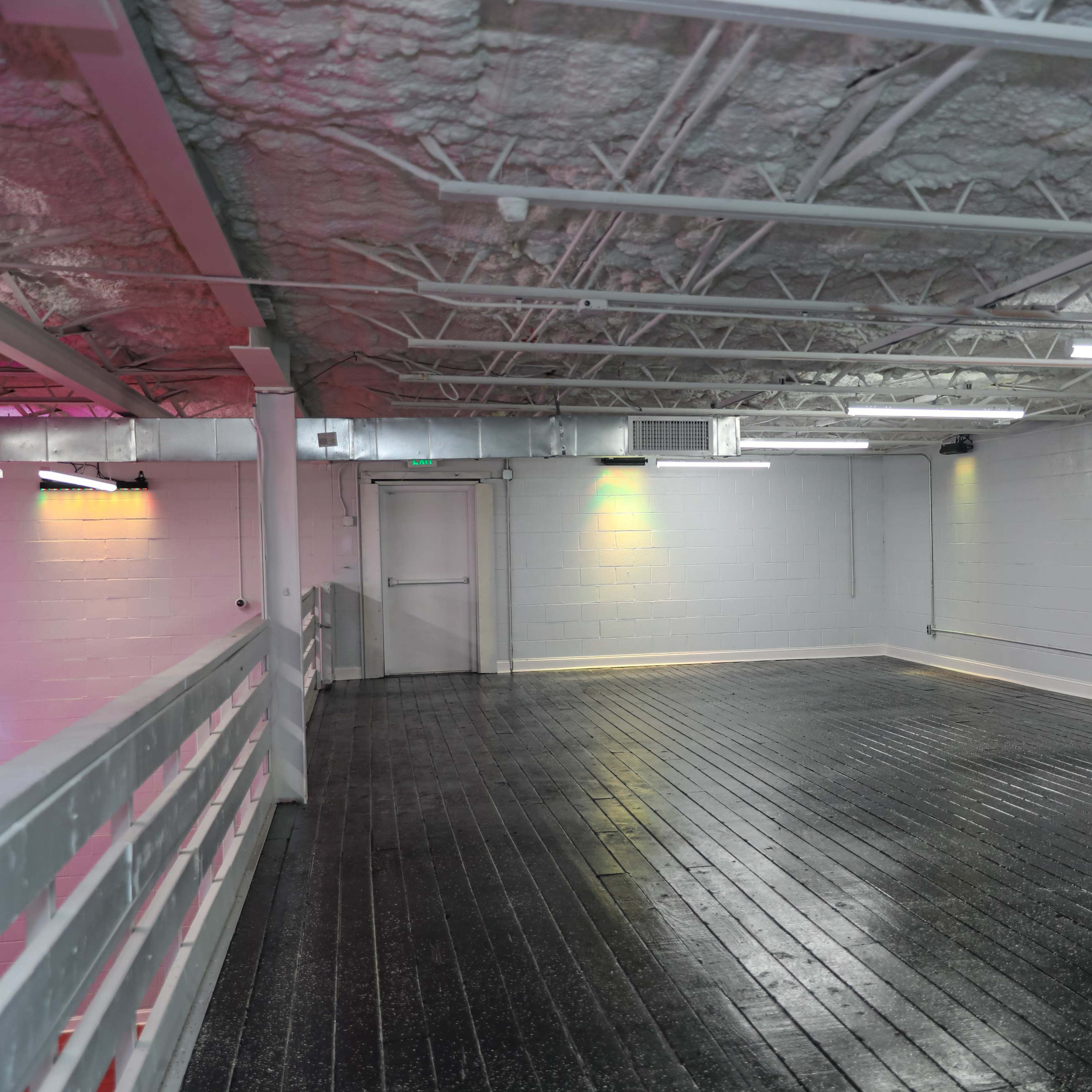 Meeting Space with Gorgeous Flooring Image in Memphis, Memphis, TN