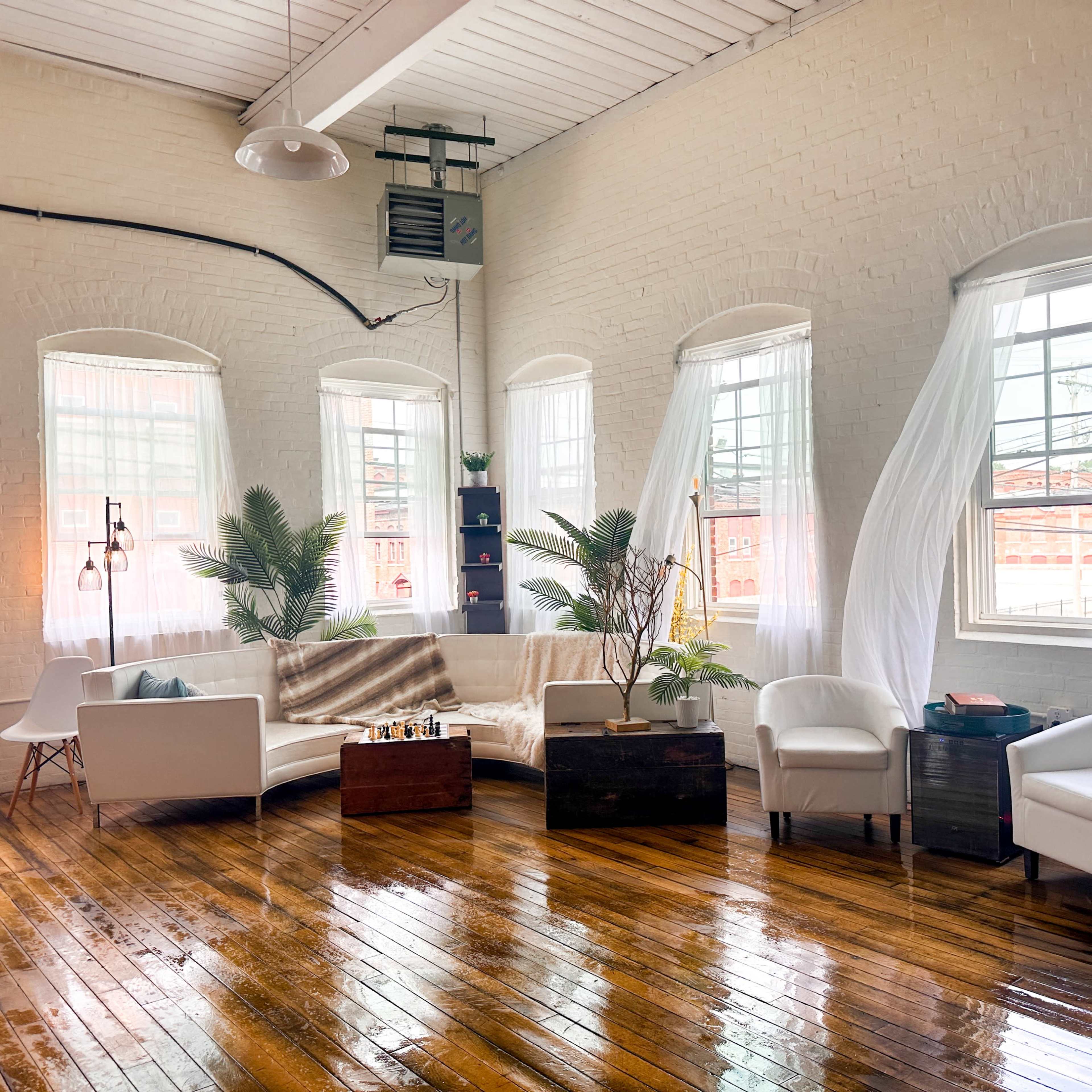 Industrial Modern Mill Photography Studio Image in Pawtucket, Pawtucket, RI