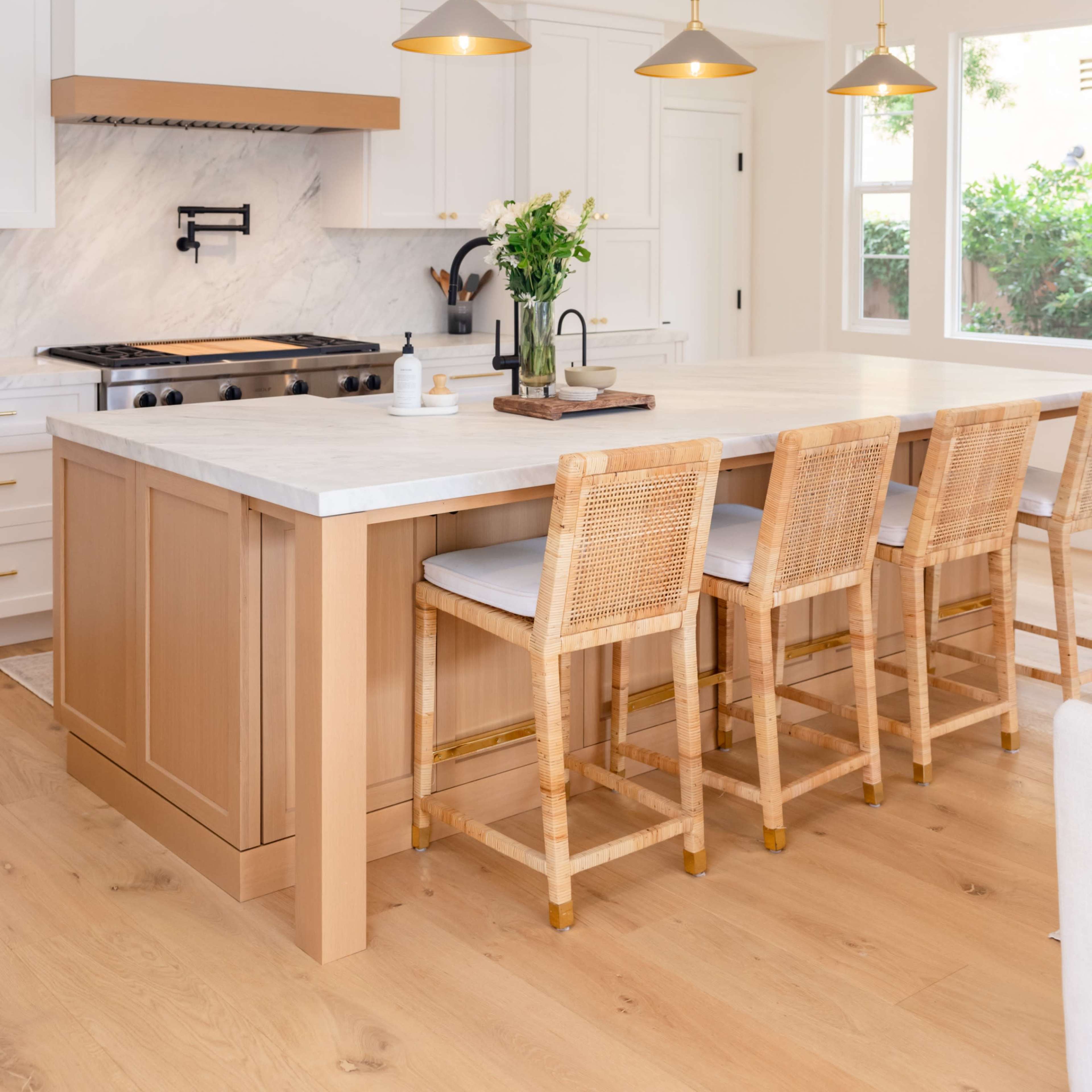 Modern, Bright White House with High Ceilings and Natural Light Image in Leucadia, Encinitas, CA