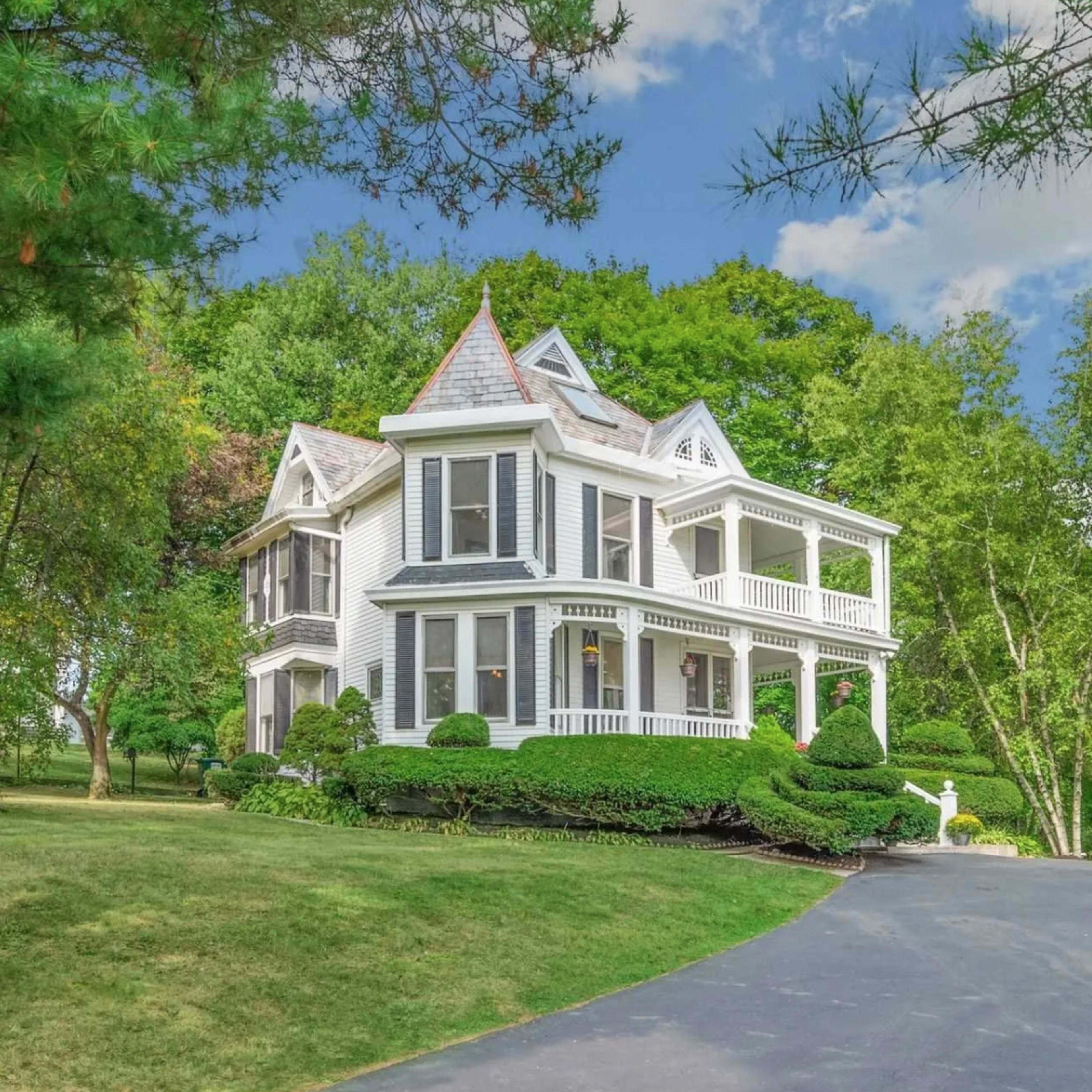 Three Story Victorian with Hudson River views, wrap around porches, garden, and pool. Image in Marlboro, Marlboro, NY