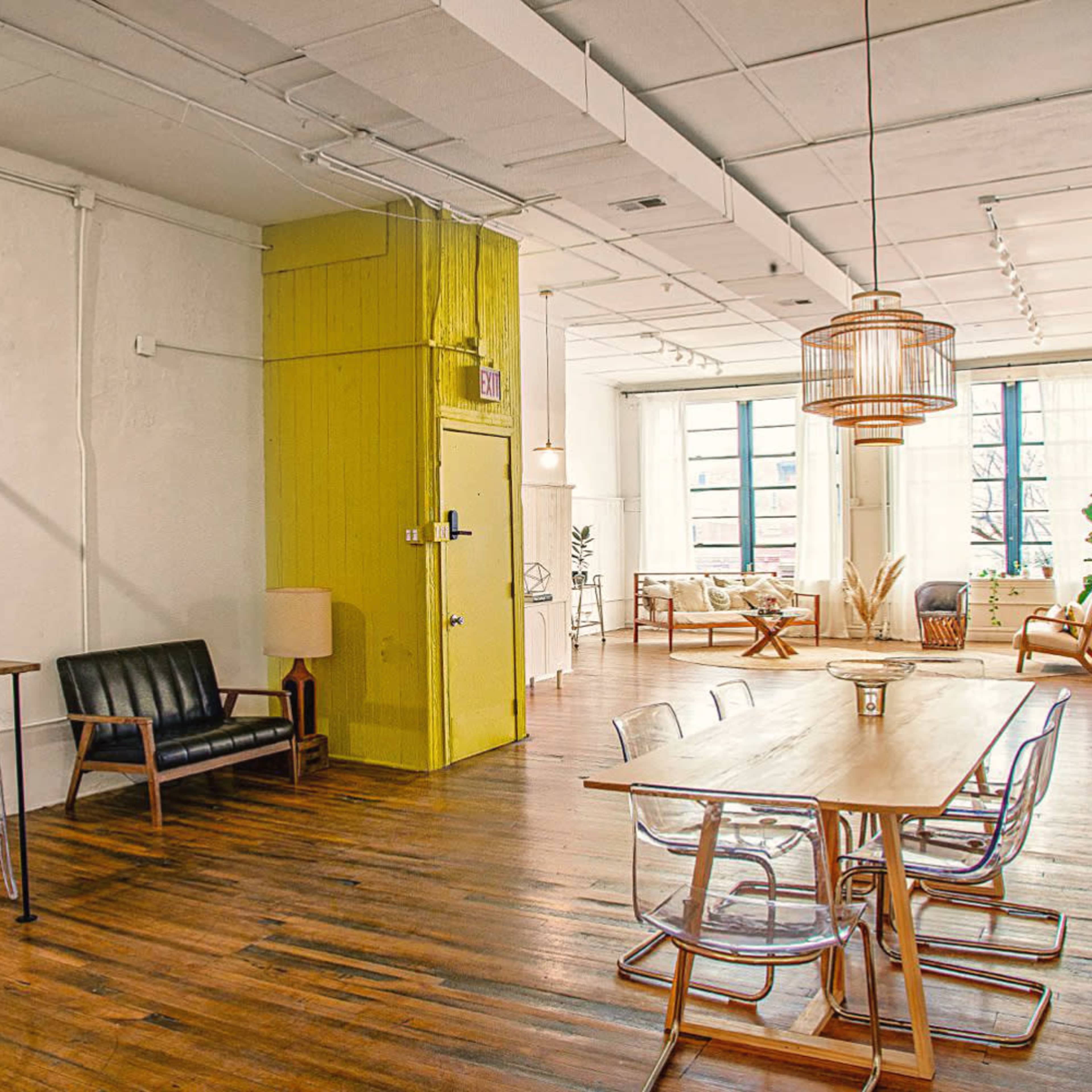 Stylish & hip loft space with photo-worthy backgrounds Image in West Town, Chicago, IL