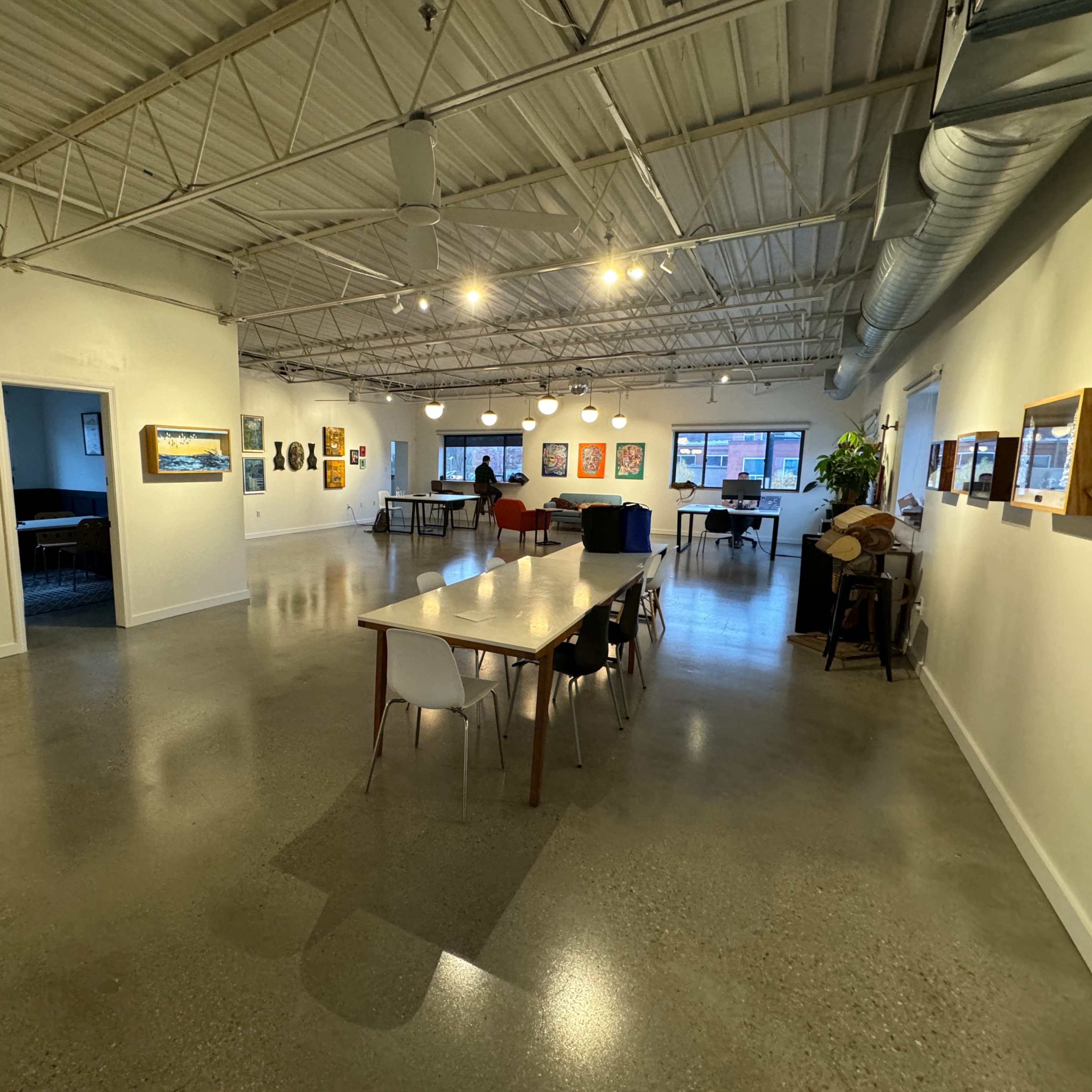 Urban Industrial Loft Space Image in Ward Two, Somerville, MA