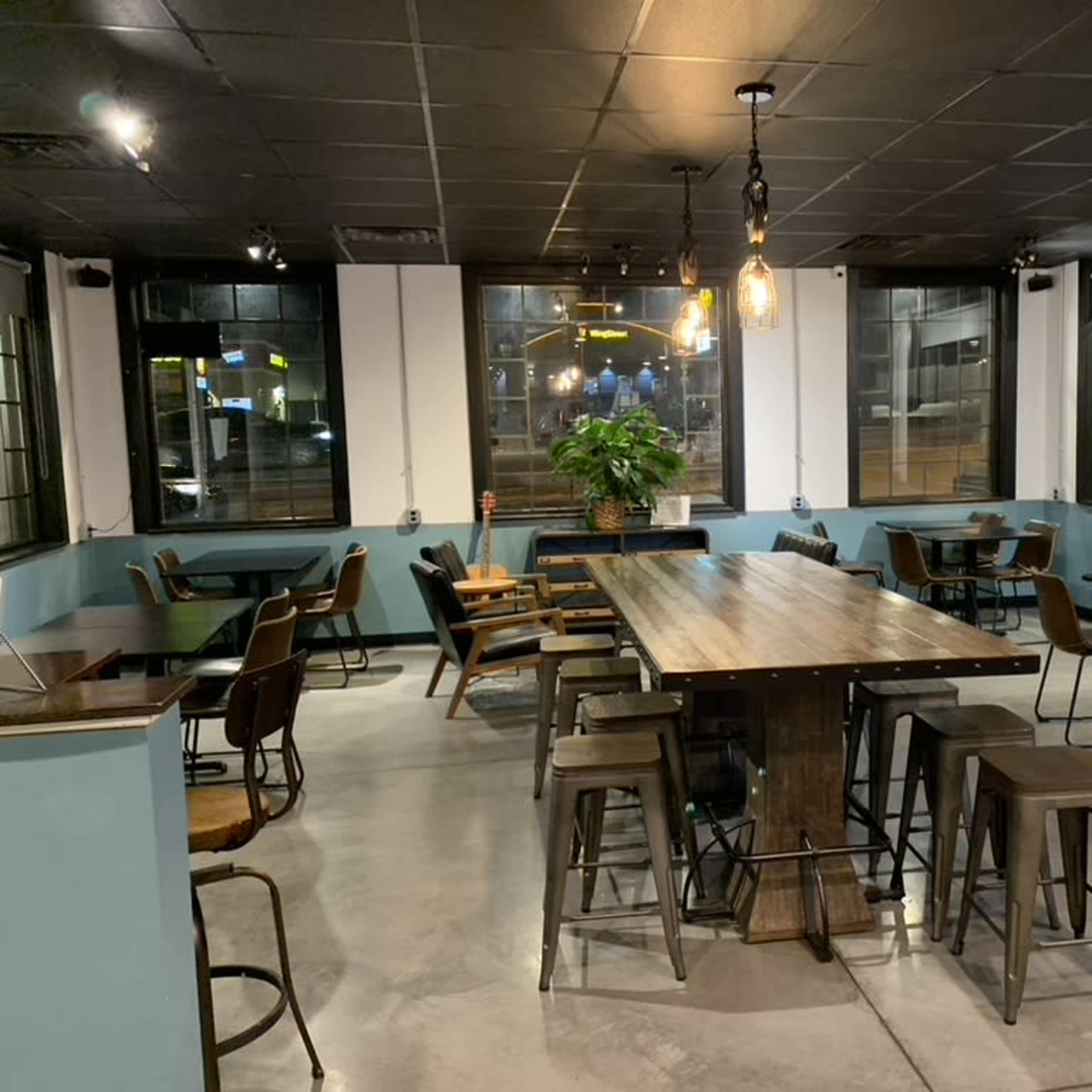 Warm, bright coffee shop and cafe near Downtown Nashville and BNA Image in Donelson, Nashville, TN