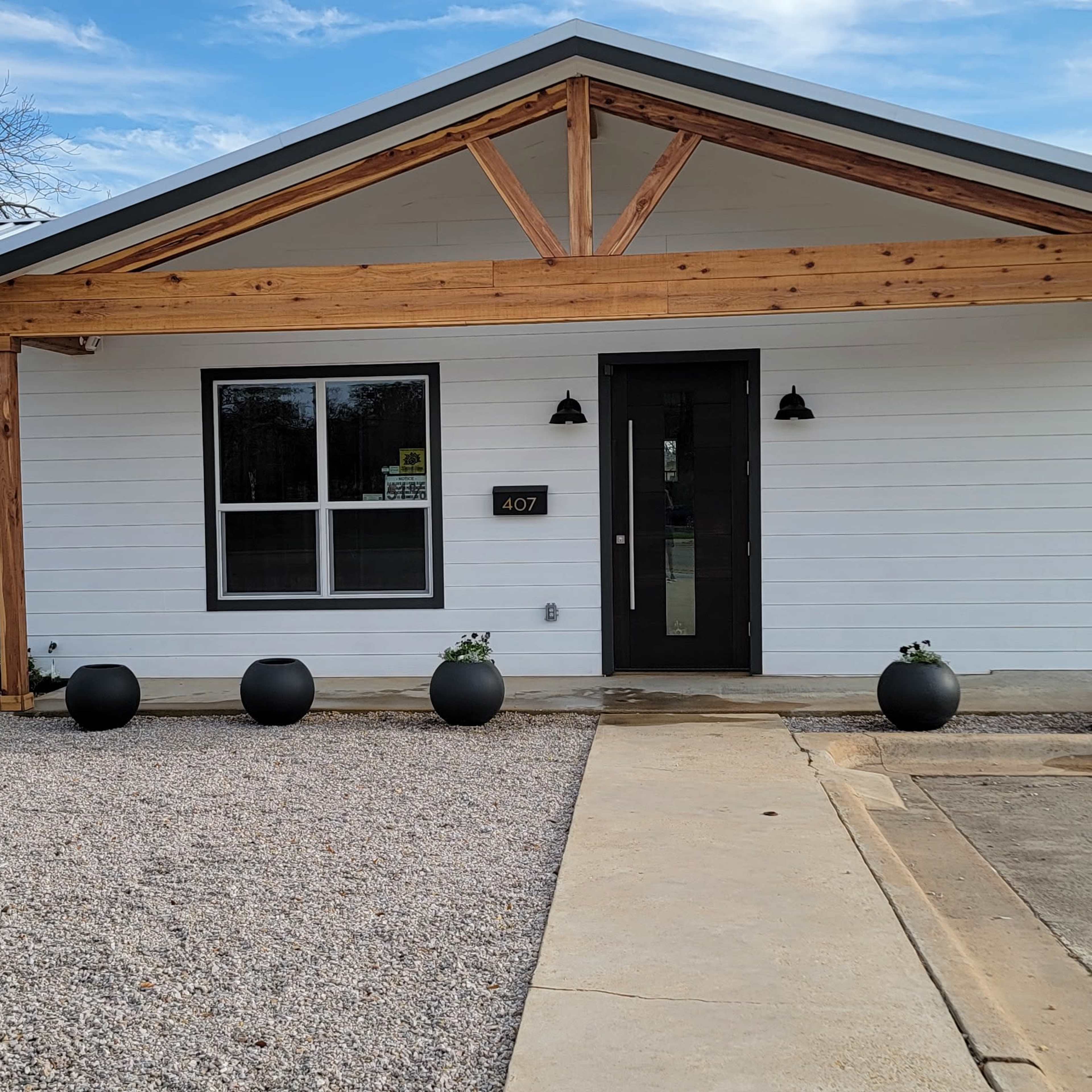 Elegant tasting room in downtown Image in Round Rock Original Plat, Round Rock, TX