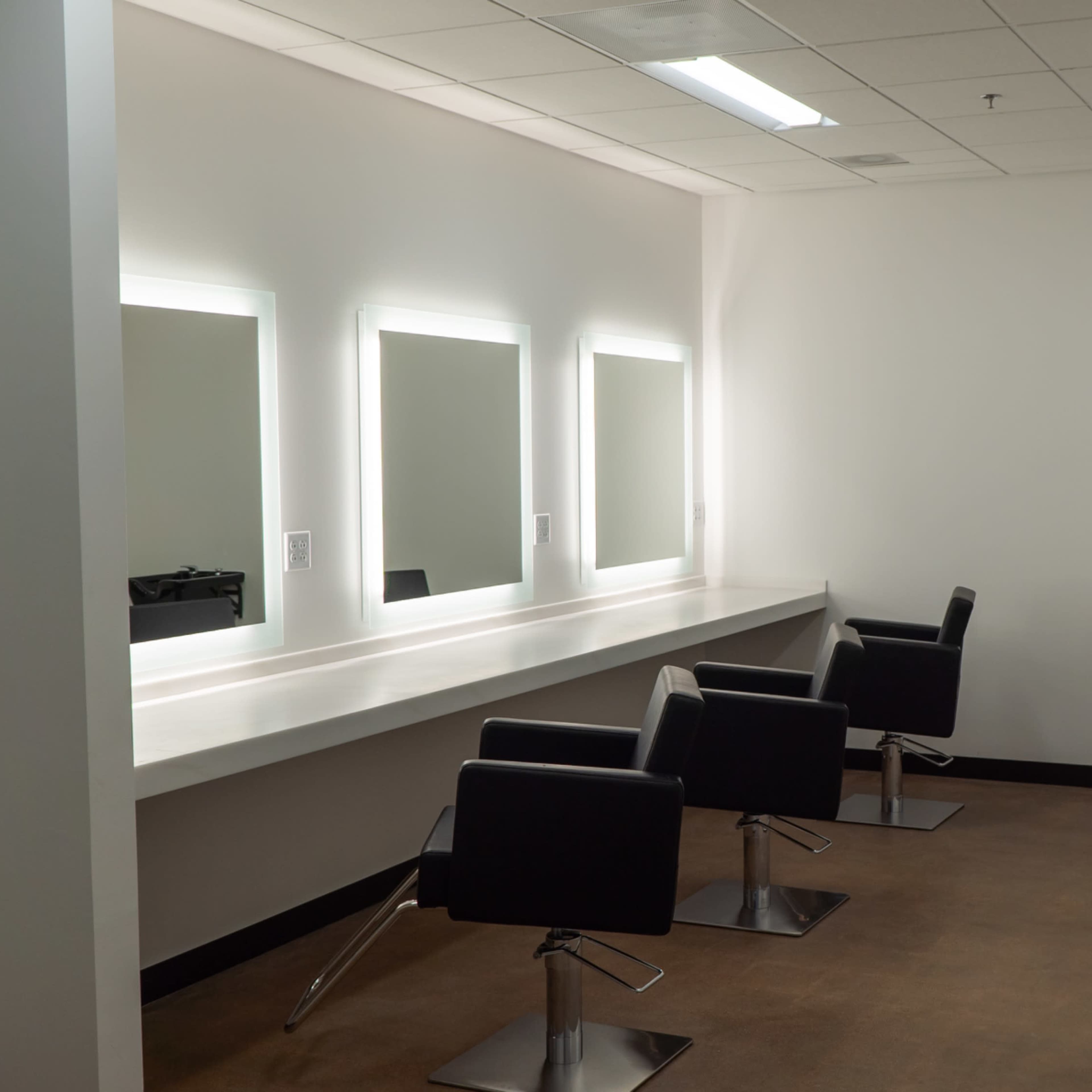 Hair and Makeup Unit 104 near Downtown Dallas Image in South Dallas, Dallas, TX
