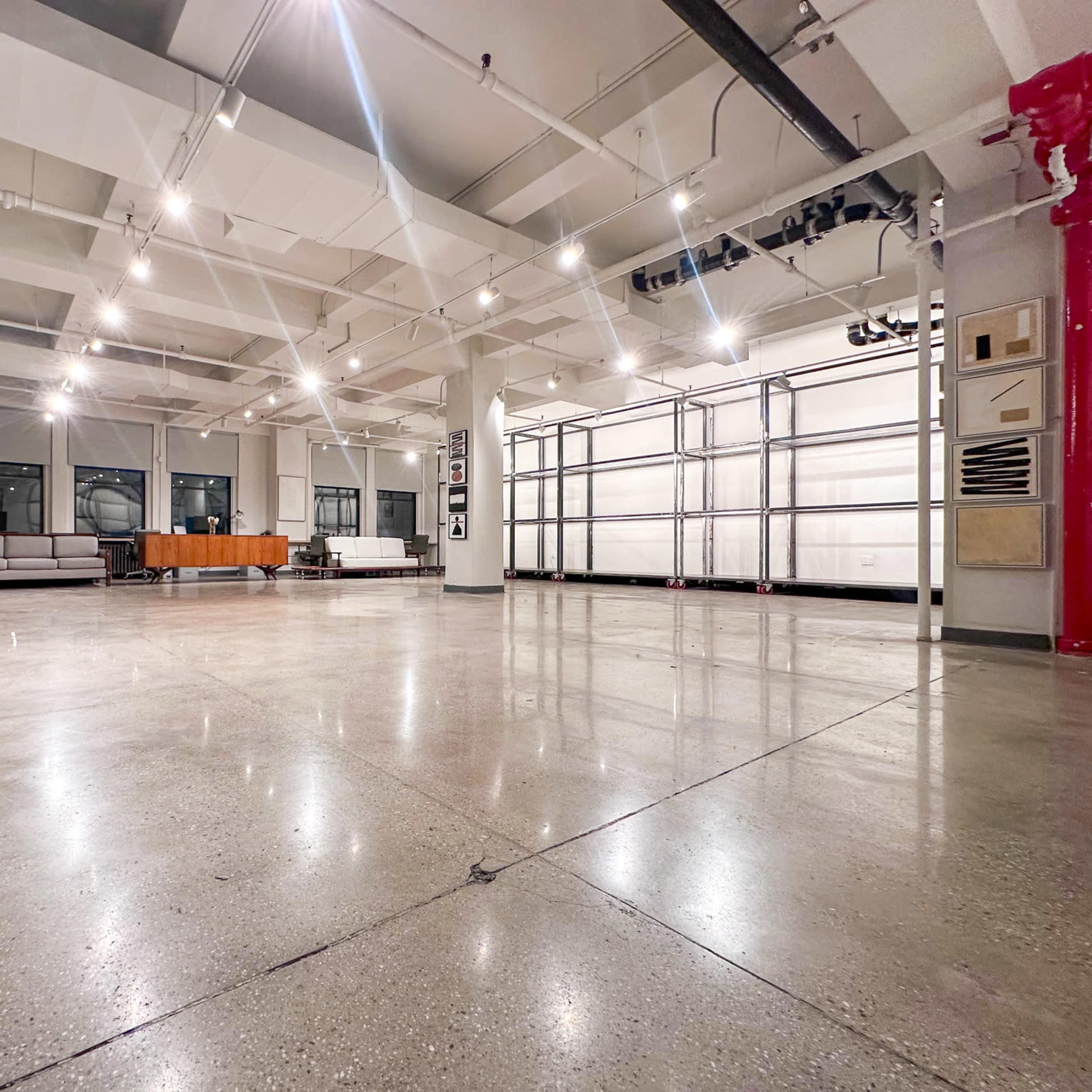 Stylish & Versatile Gallery for Meetings in Midtown NYC Image in Midtown Manhattan, New York, NY
