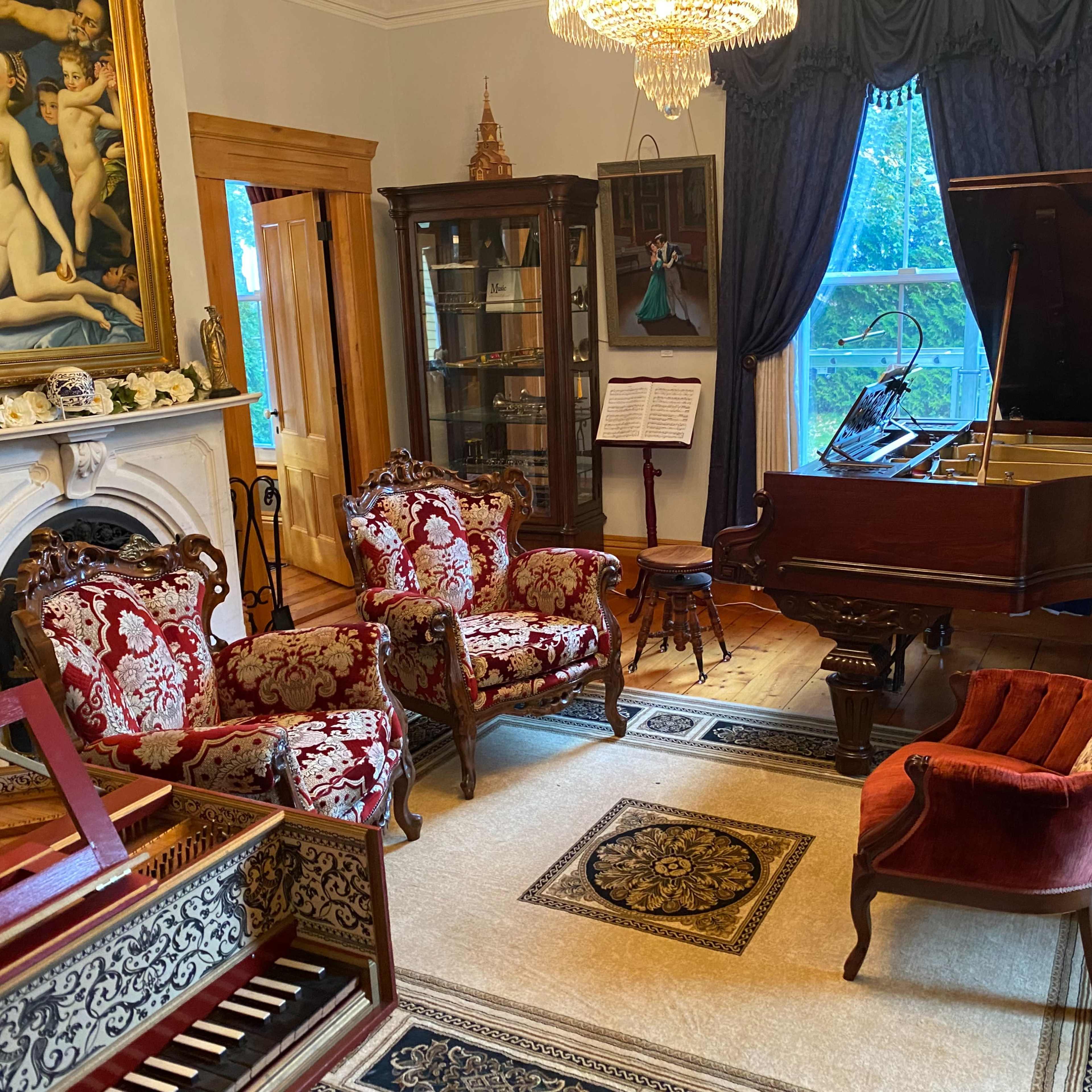 Historic 1850s Mansion: Elegant, Inviting Space for Corporate Gatherings Image in North Brookfield, North Brookfield, MA