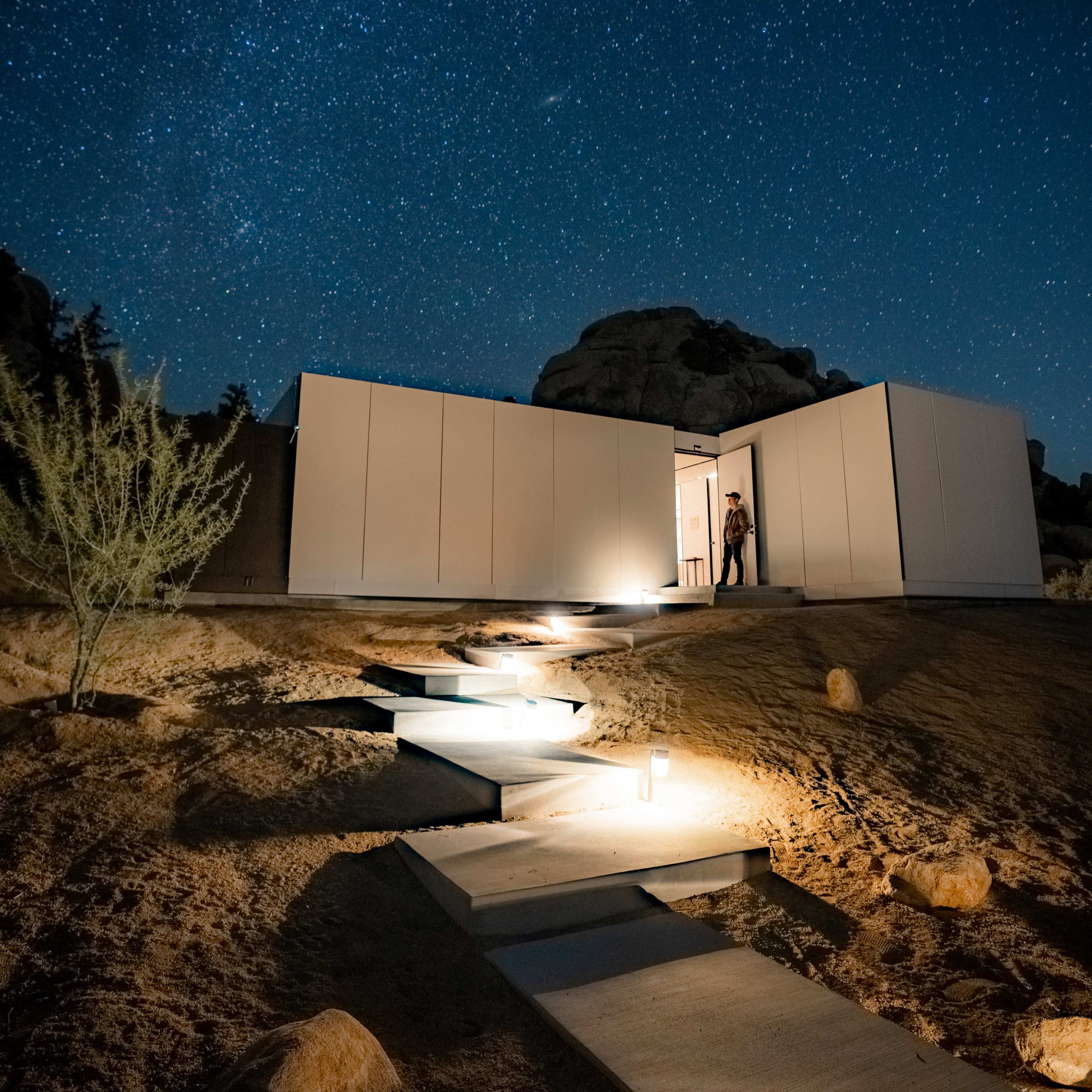 Sol to Soul - Modern Desert Oasis with Stunning Boulders & Views Image in , Pioneertown, CA