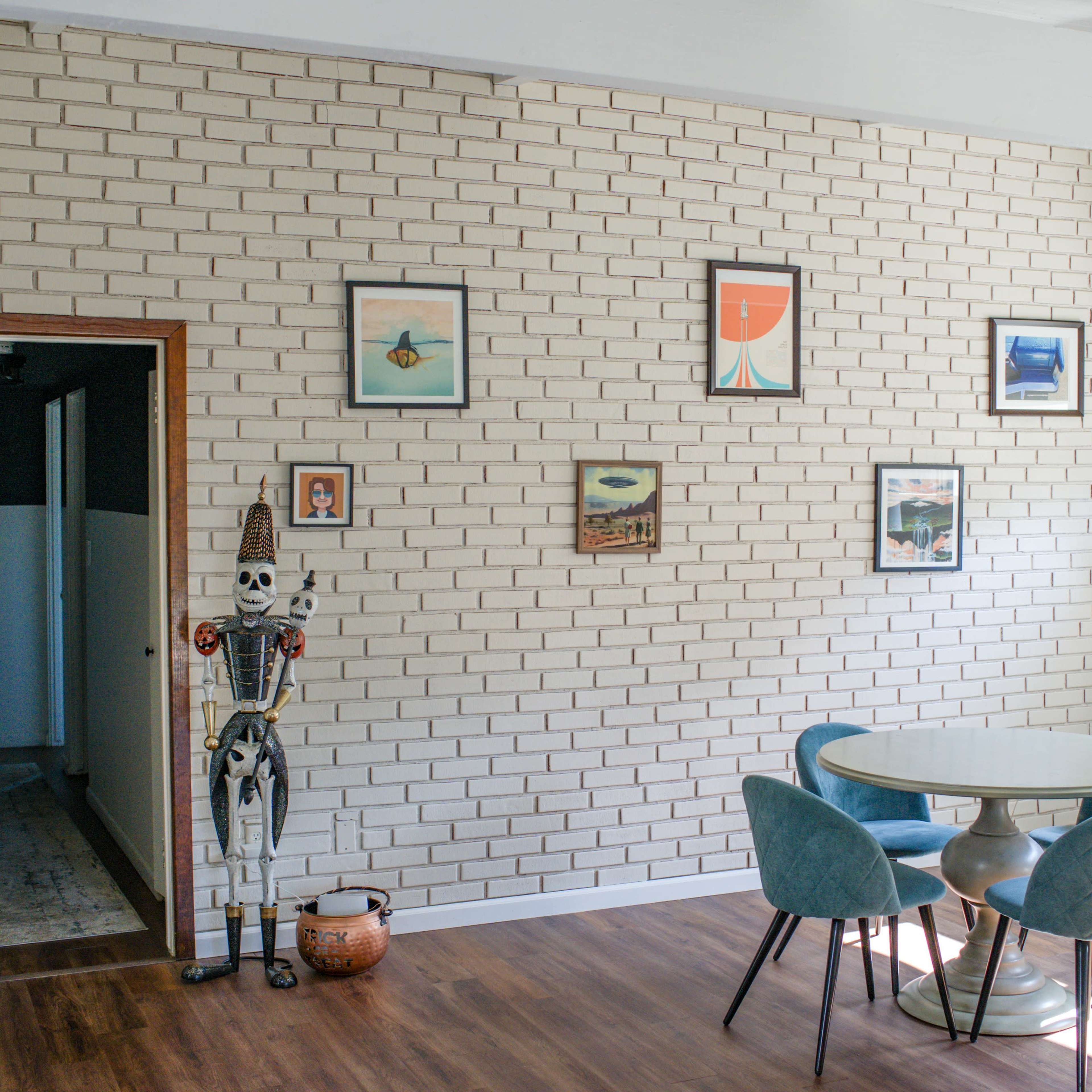 Mid-Century Modern In The Valley! Image in Reseda, Los Angeles, CA