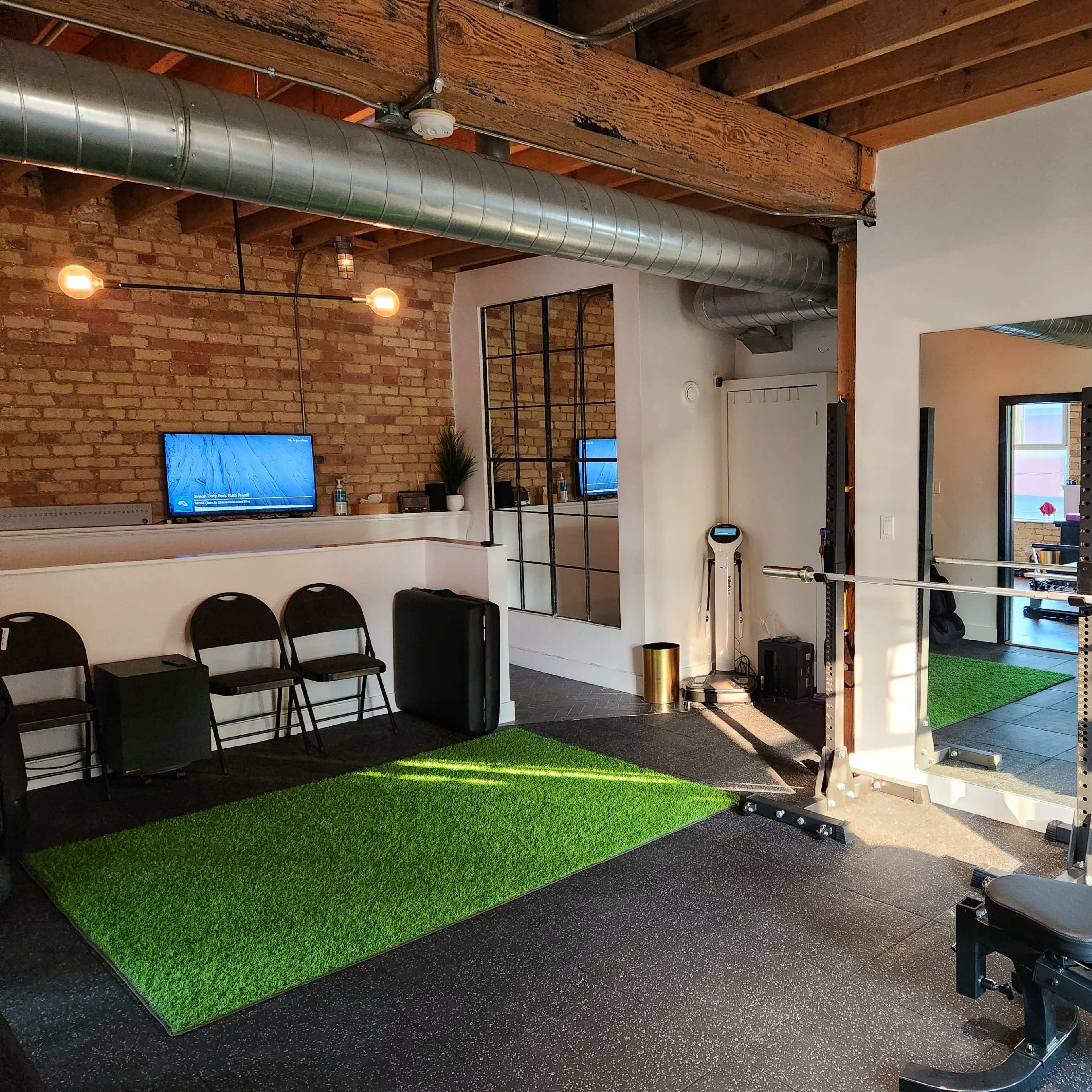Clinic with Private Sauna, Treatment rooms, Pilates and gym equipment Image in Trinity-Bellwoods, Toronto, ON