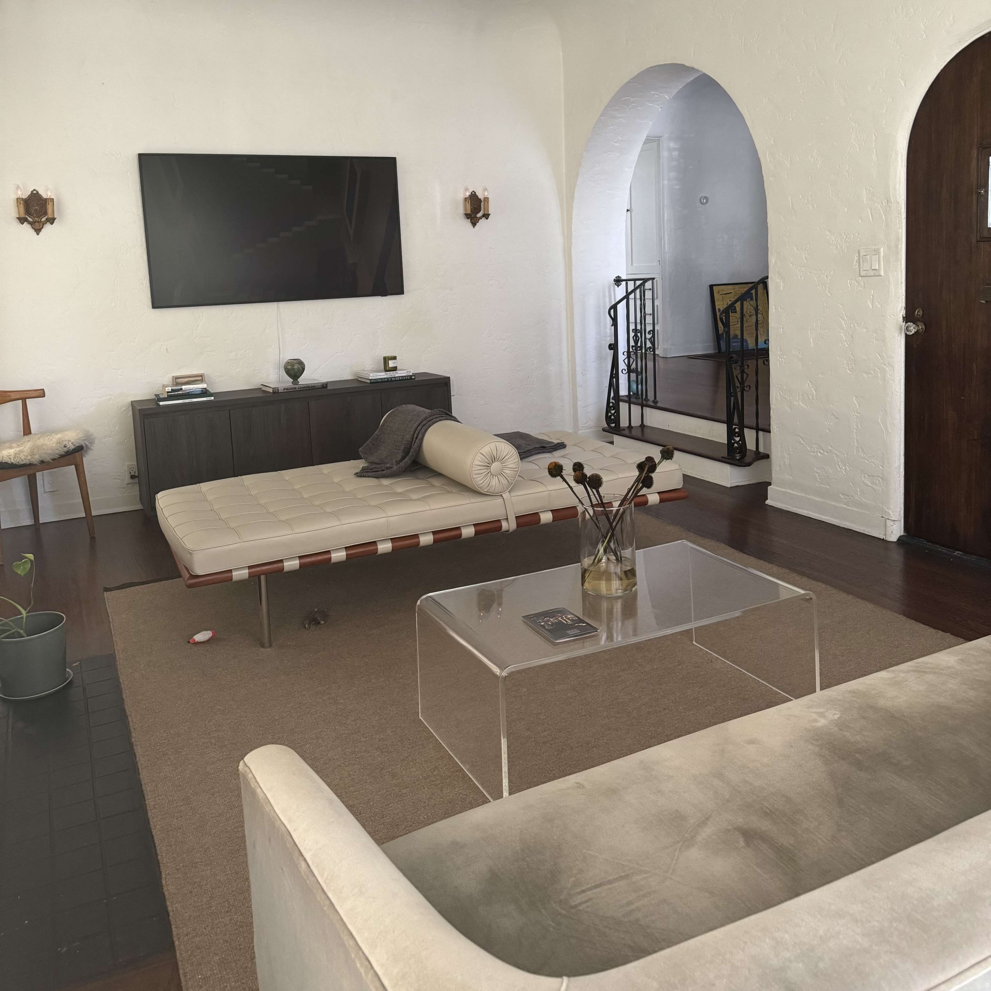 1920s Spanish Duplex with original/modern details Image in Leimert Park, Los Angeles, CA