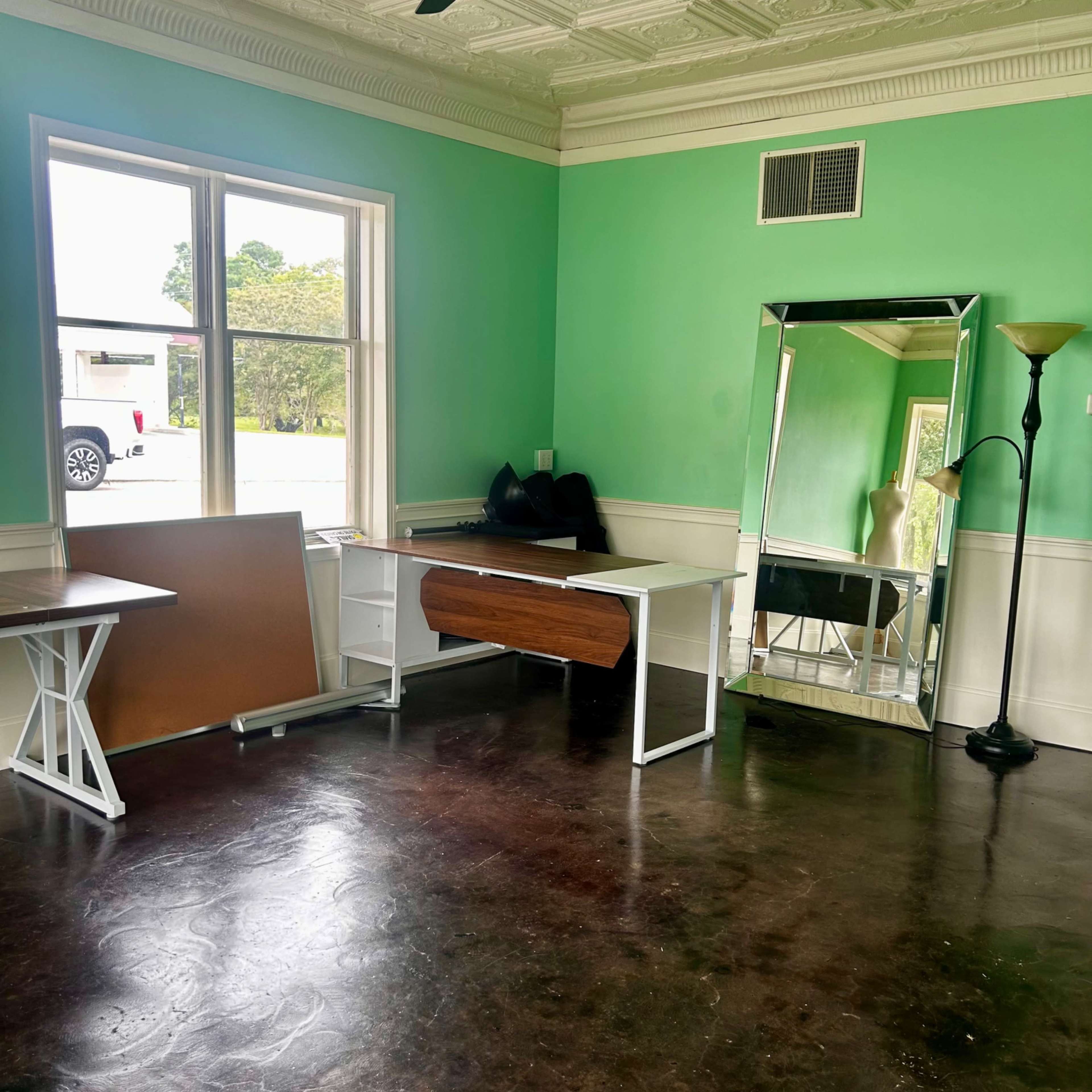 Quaint Small Town Studio Space Image in Broadway, Broadway, NC