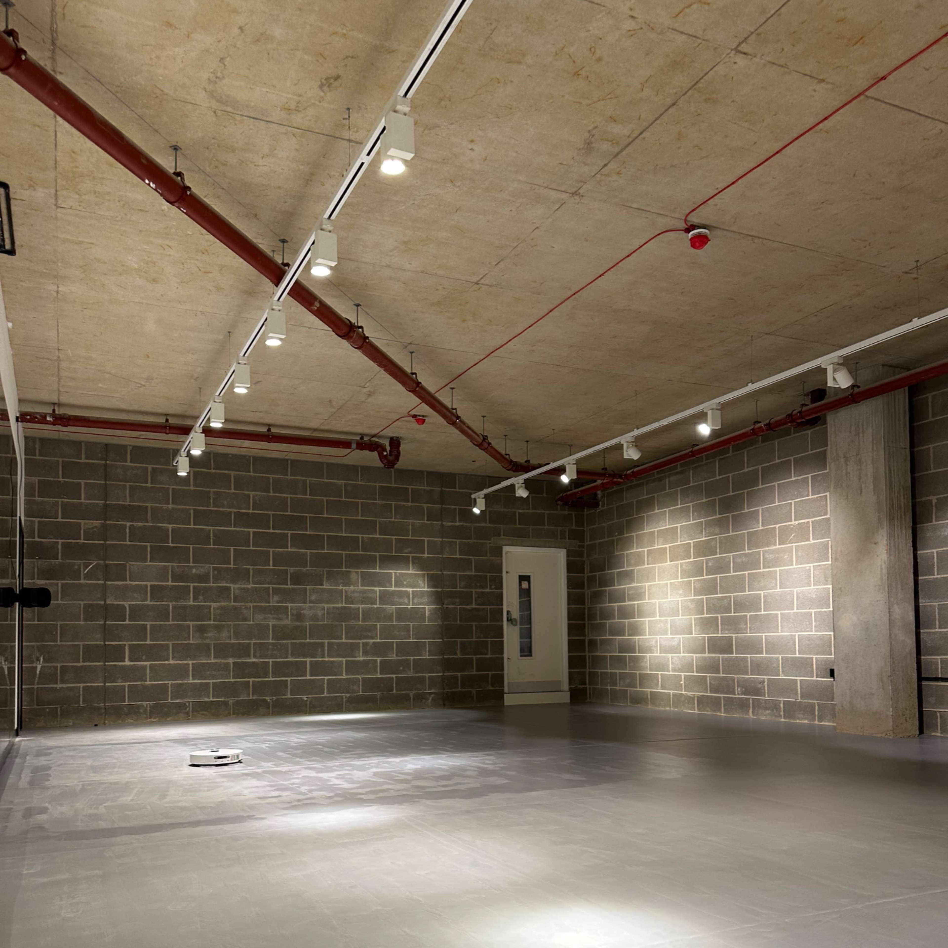 Create Destroy Studios - Stone Studios Image in Stratford, London, England