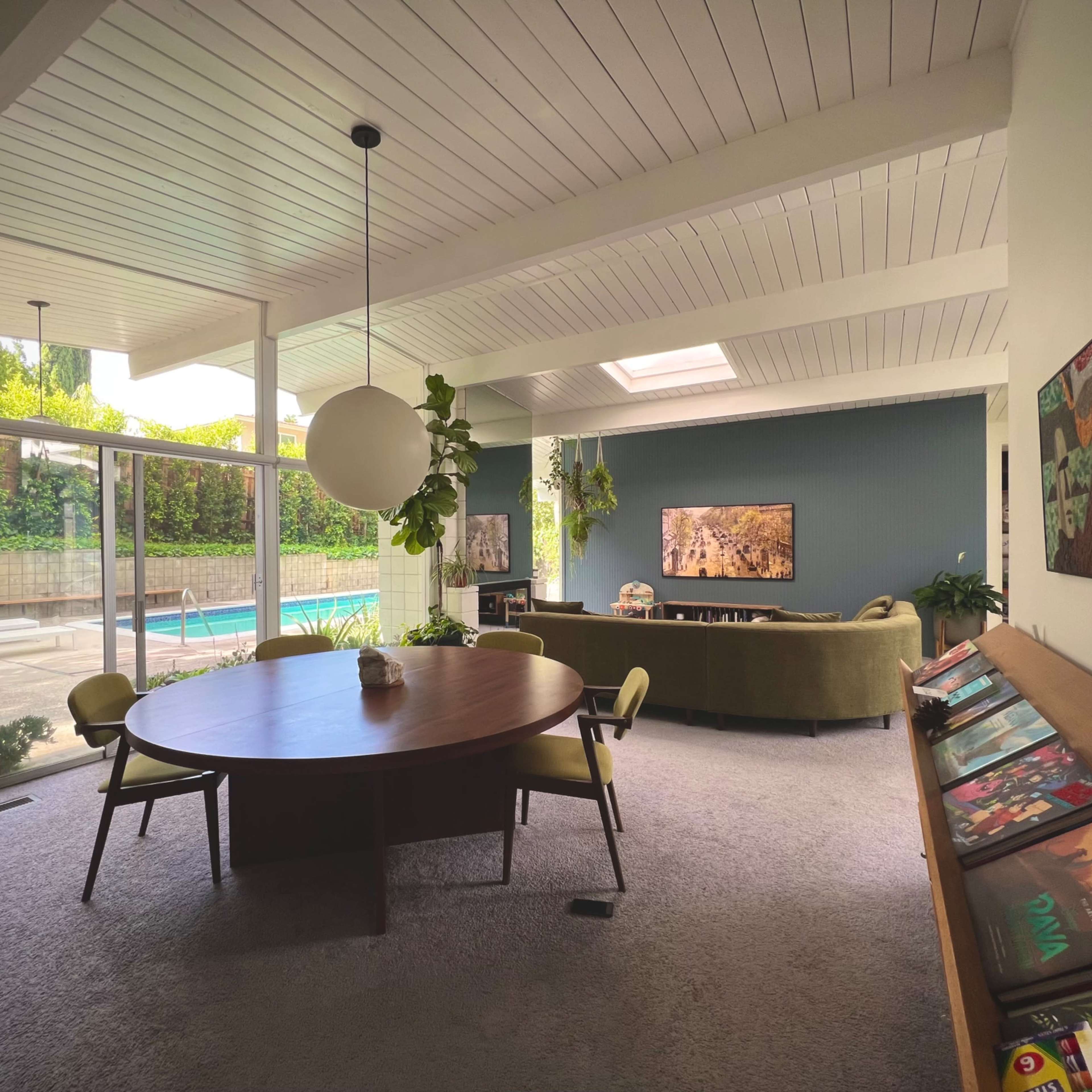 Bright and Warm Mid Century Modern Eichler Home Image in Granada Hills, Los Angeles, CA