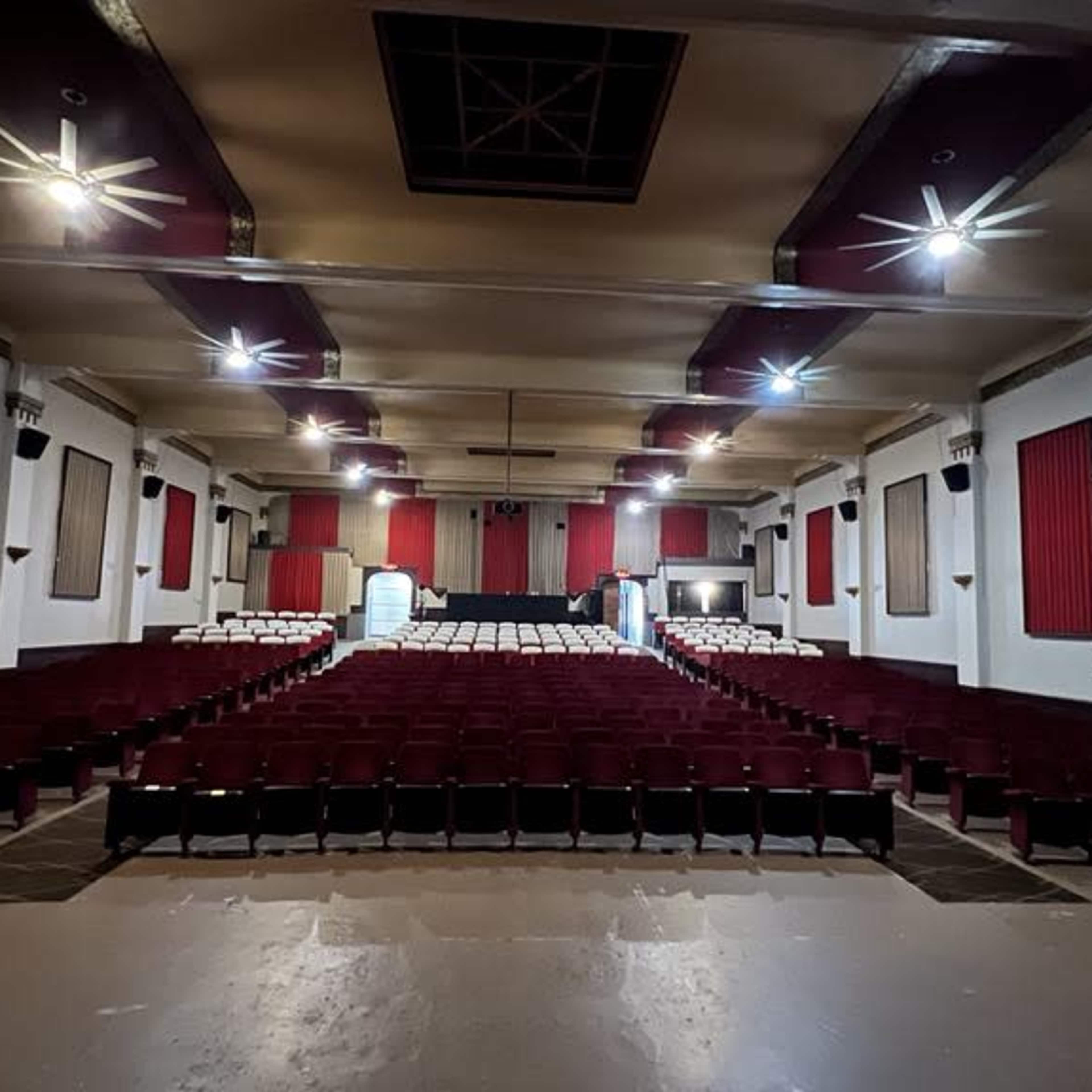 Historic Hemet Theatre - Urban Downtown Theatre - 100 Year Theater Building - Live Theatre, Movie Screenings, Full Stage, 400 Capacity Seating - Vintage, Retro,  Nostalgic, Timeless, Old Hollywood, Charming Image in Hemet, Hemet, CA
