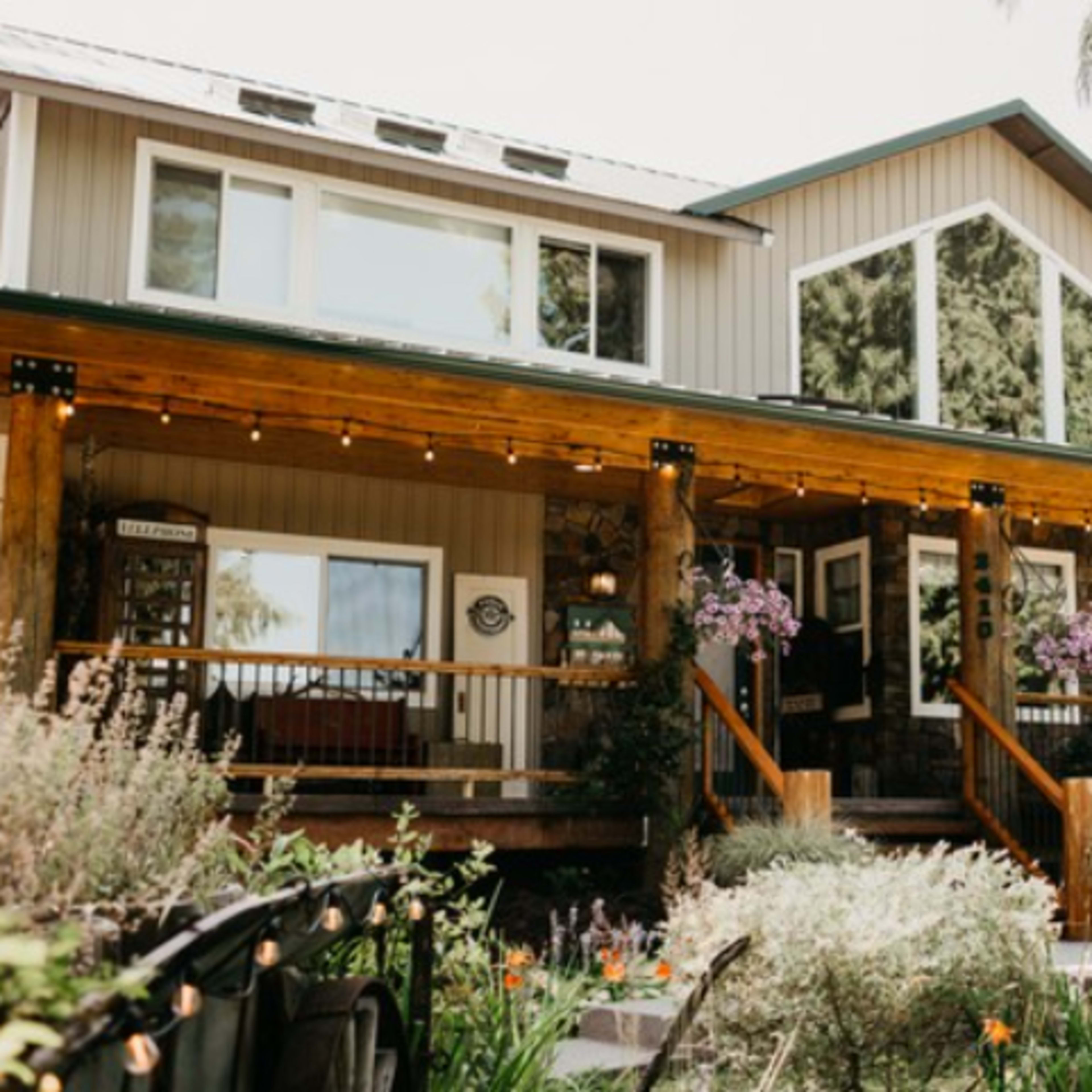 The Lookout Lodge Image in , Snohomish, WA