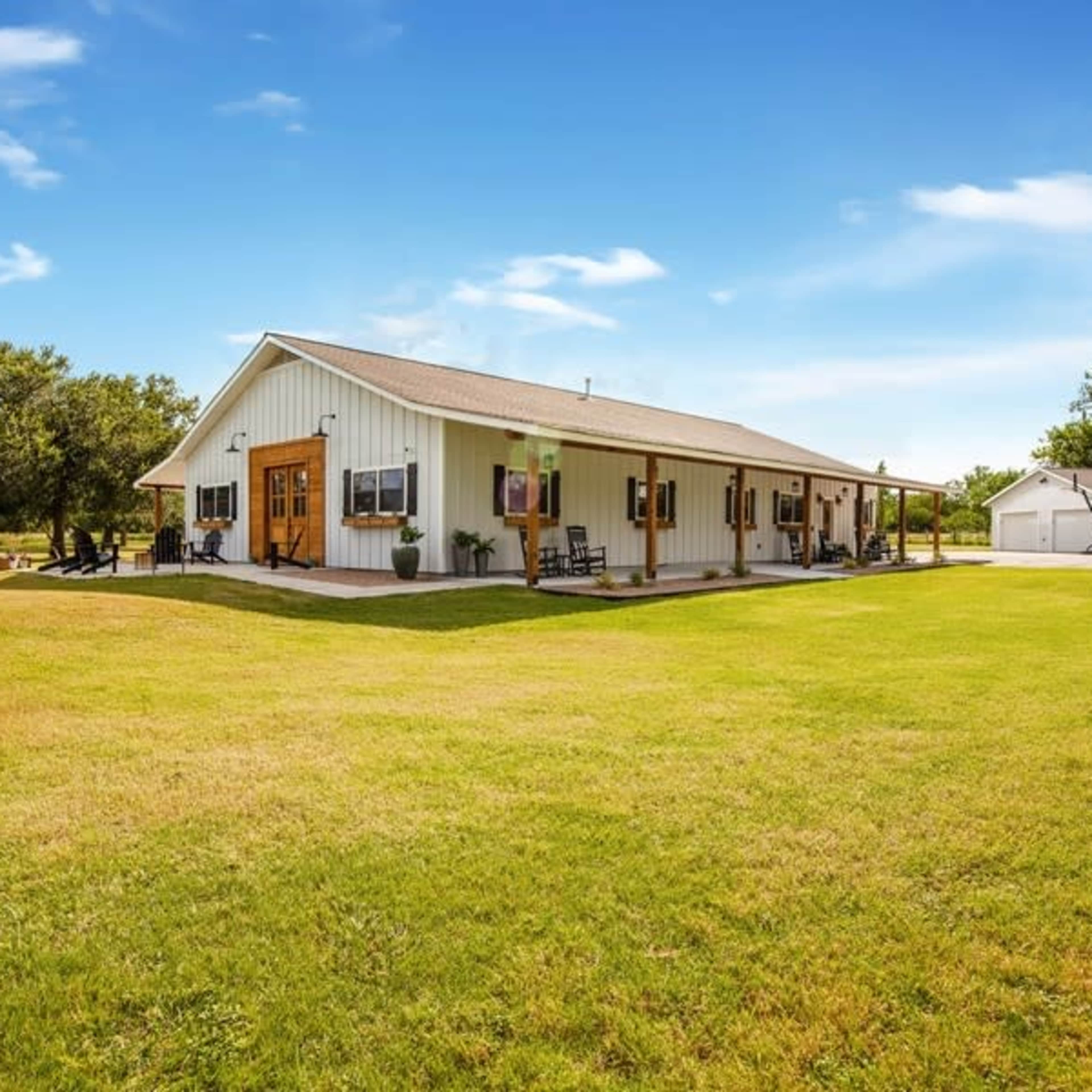 Fancy Rustic Party Barndo Image in , Leander, TX