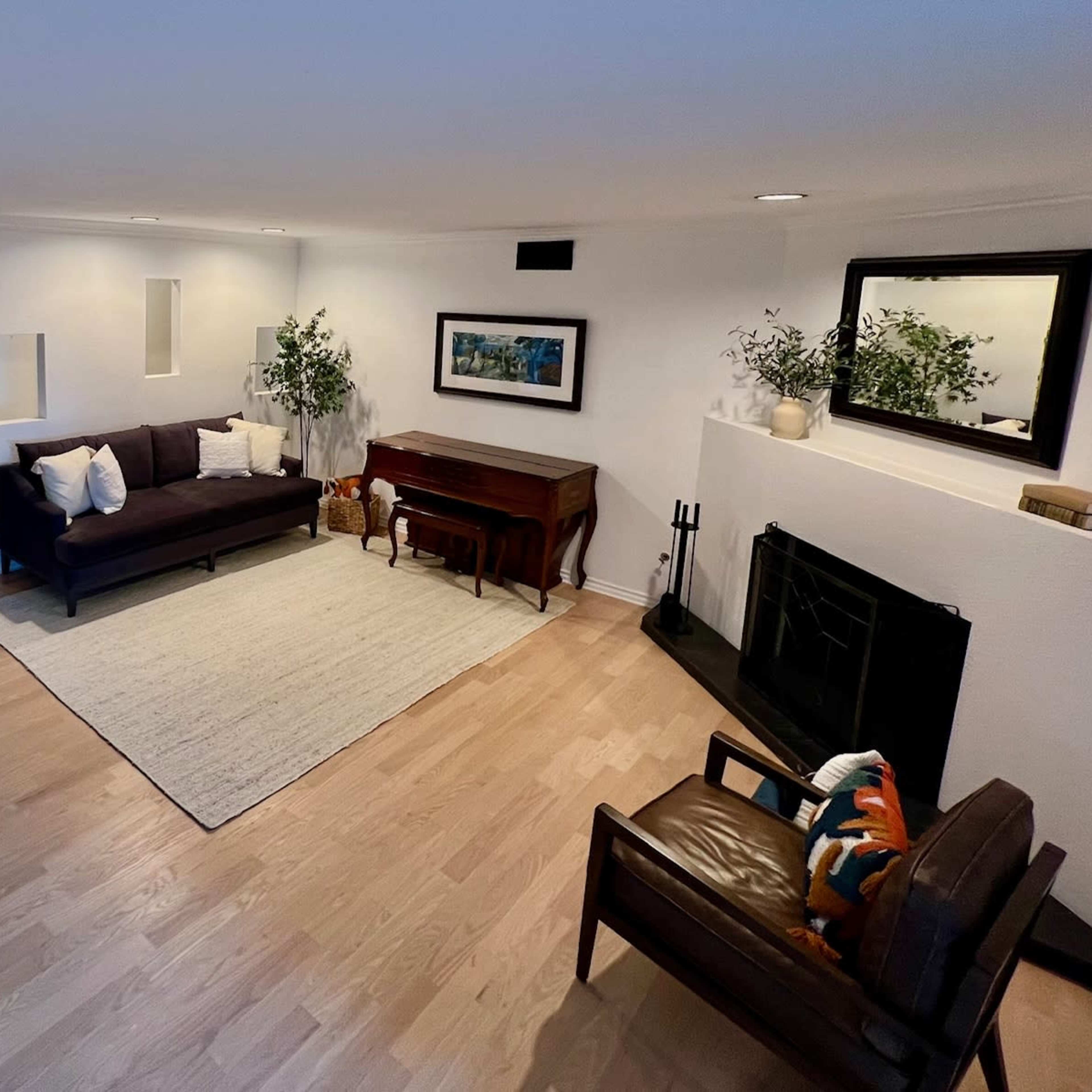 Large Resort Style Oasis Veiw Home Image in West Hills, Los Angeles, CA