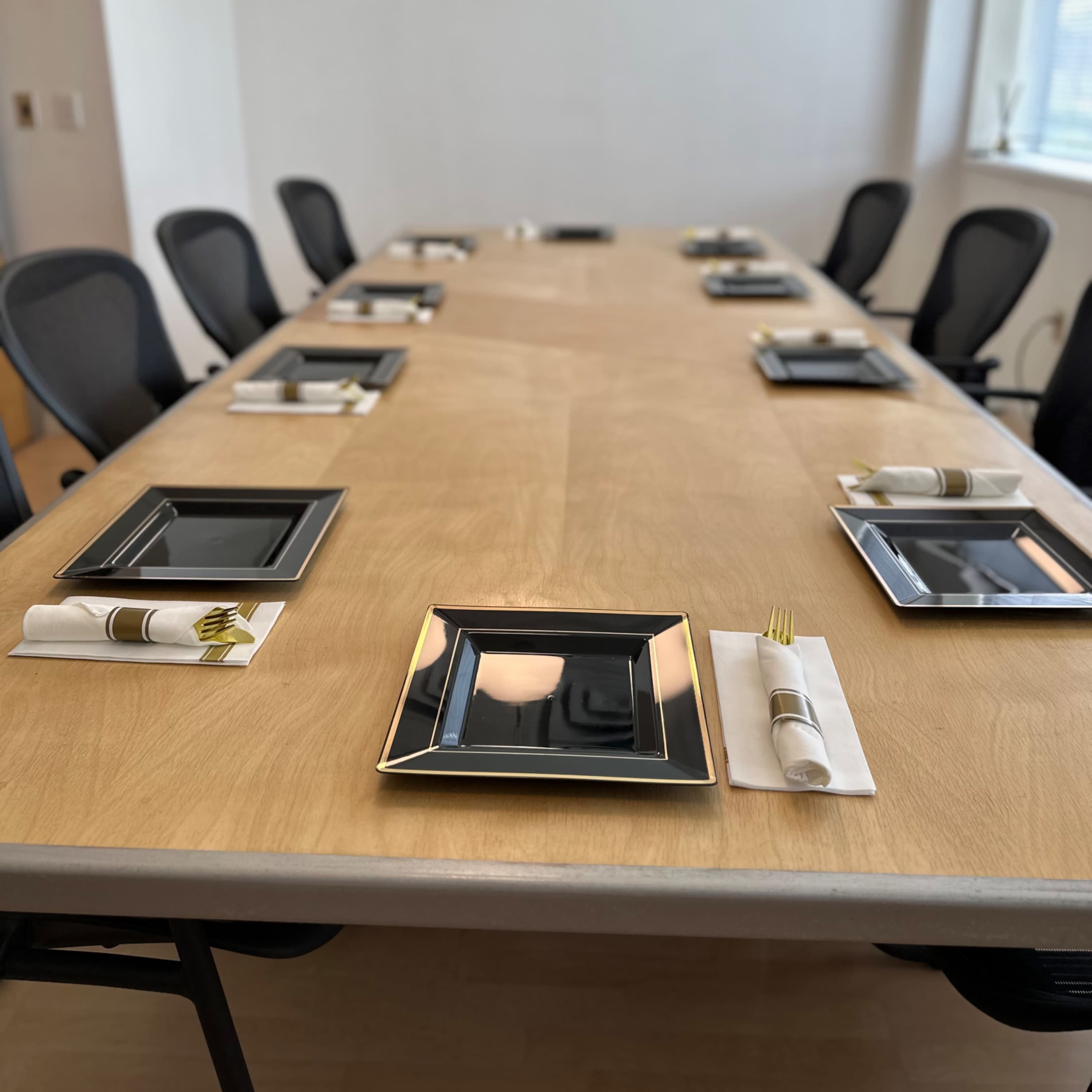 VIP lounge plus meeting room / dining Image in Richmond, Richmond, BC