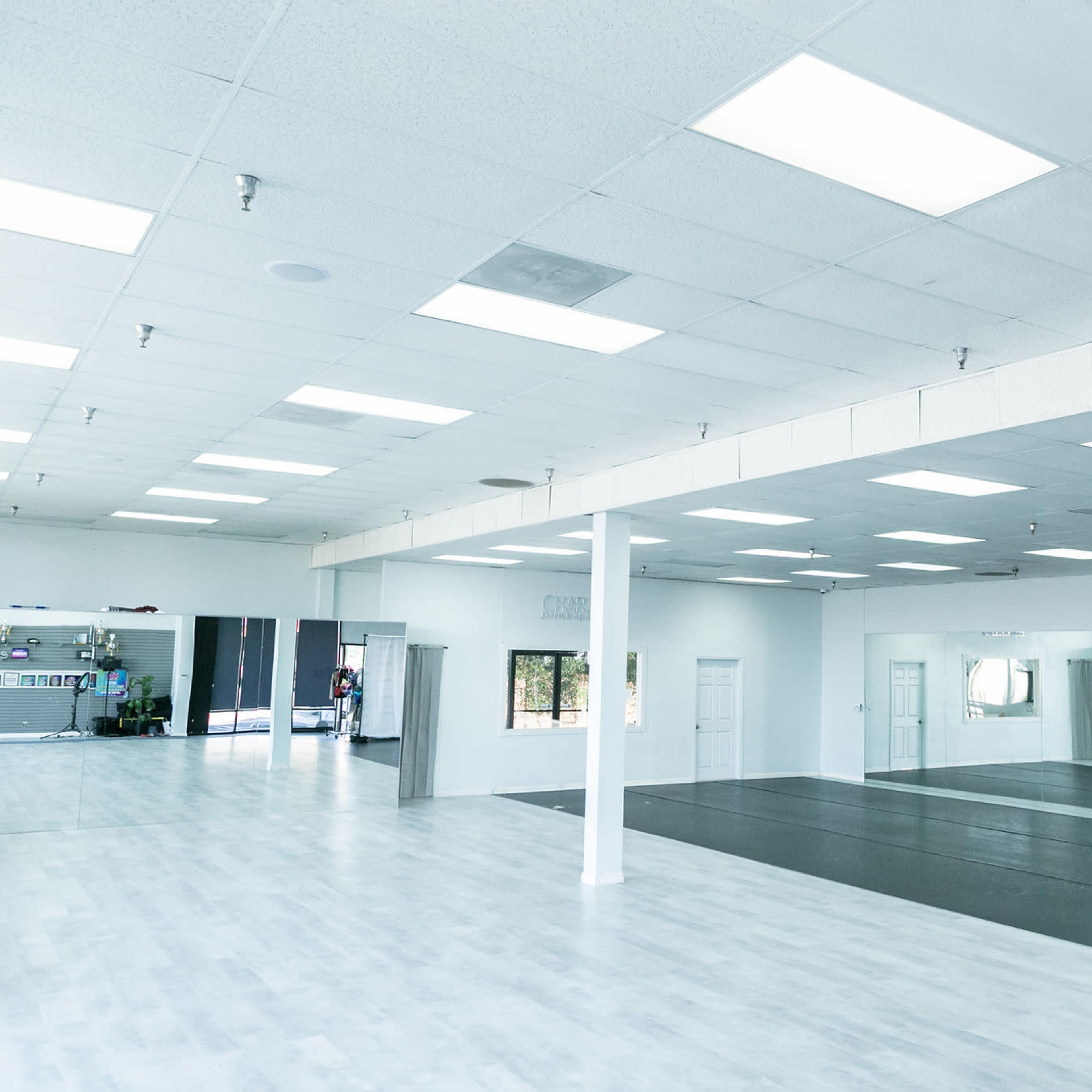 Spacious Dance Studio with Natural Lighting Image in Garden Grove, Garden Grove, CA