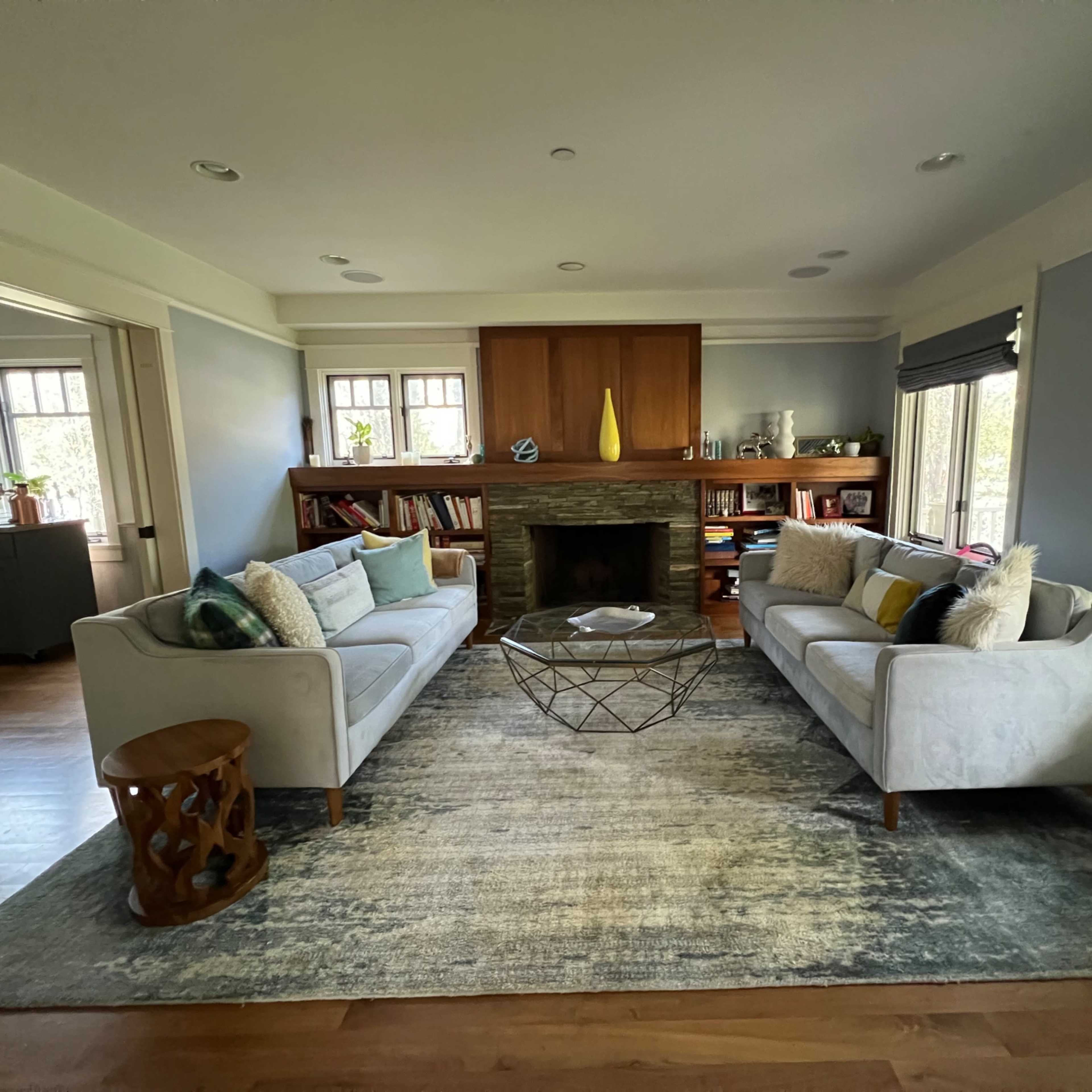 Inviting and warm modern day craftsman home Image in Sunset Park, Santa Monica, CA