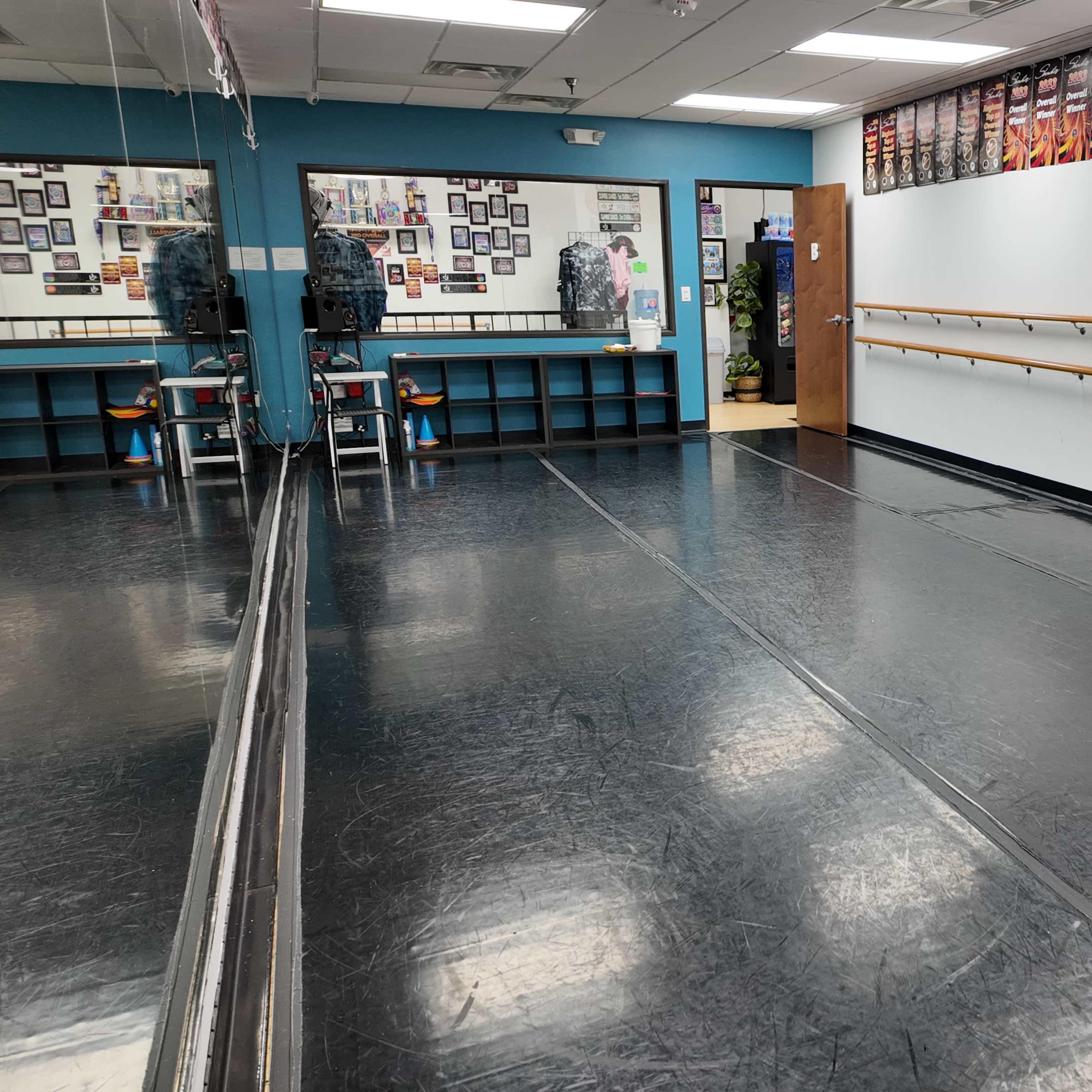 Spacious, High-Ceiling Dance Studio in Dallas Image in Lower Greenville, Dallas, TX