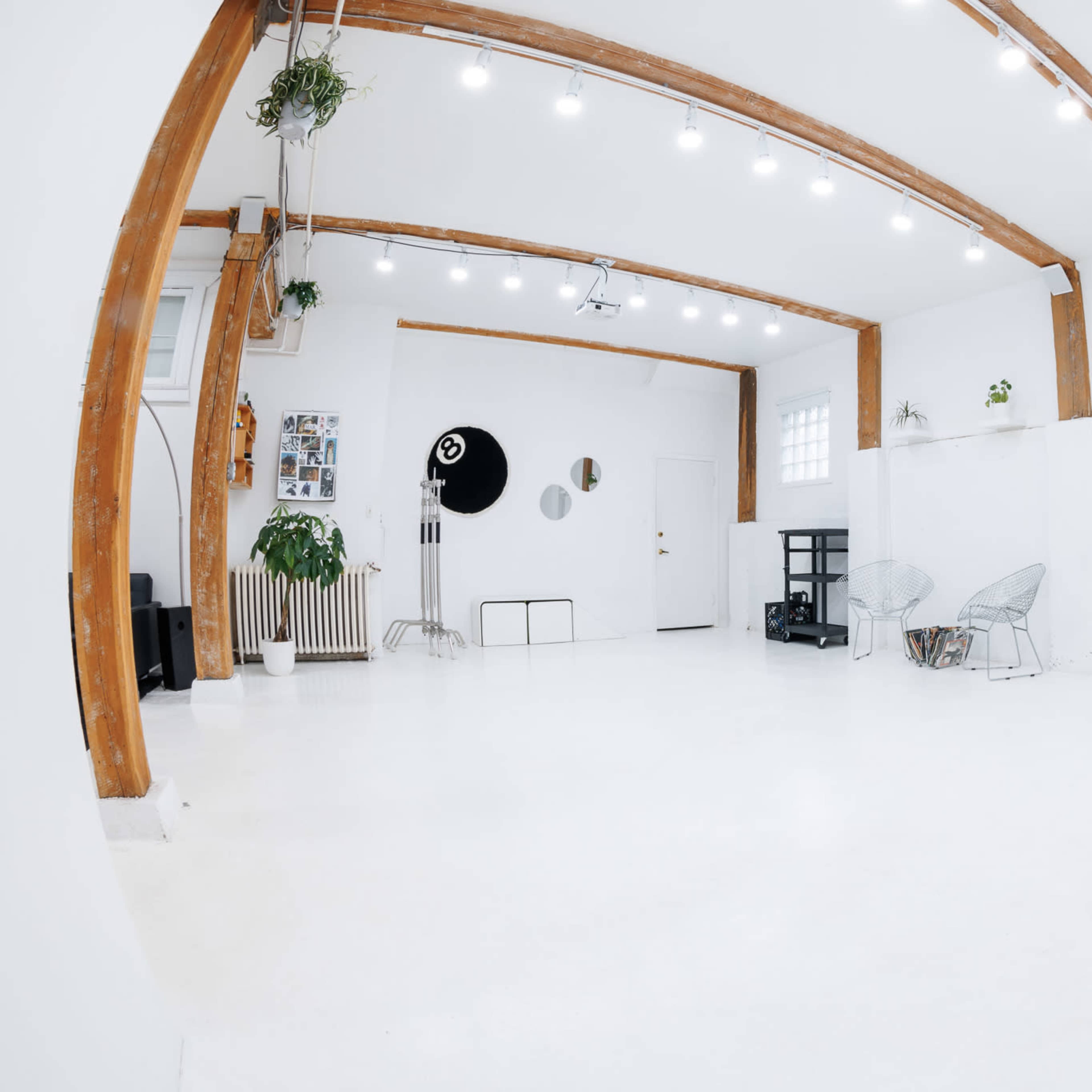 Bright & Spacious Mount Pleasant Photo Studio Image in Strathcona, Vancouver, BC