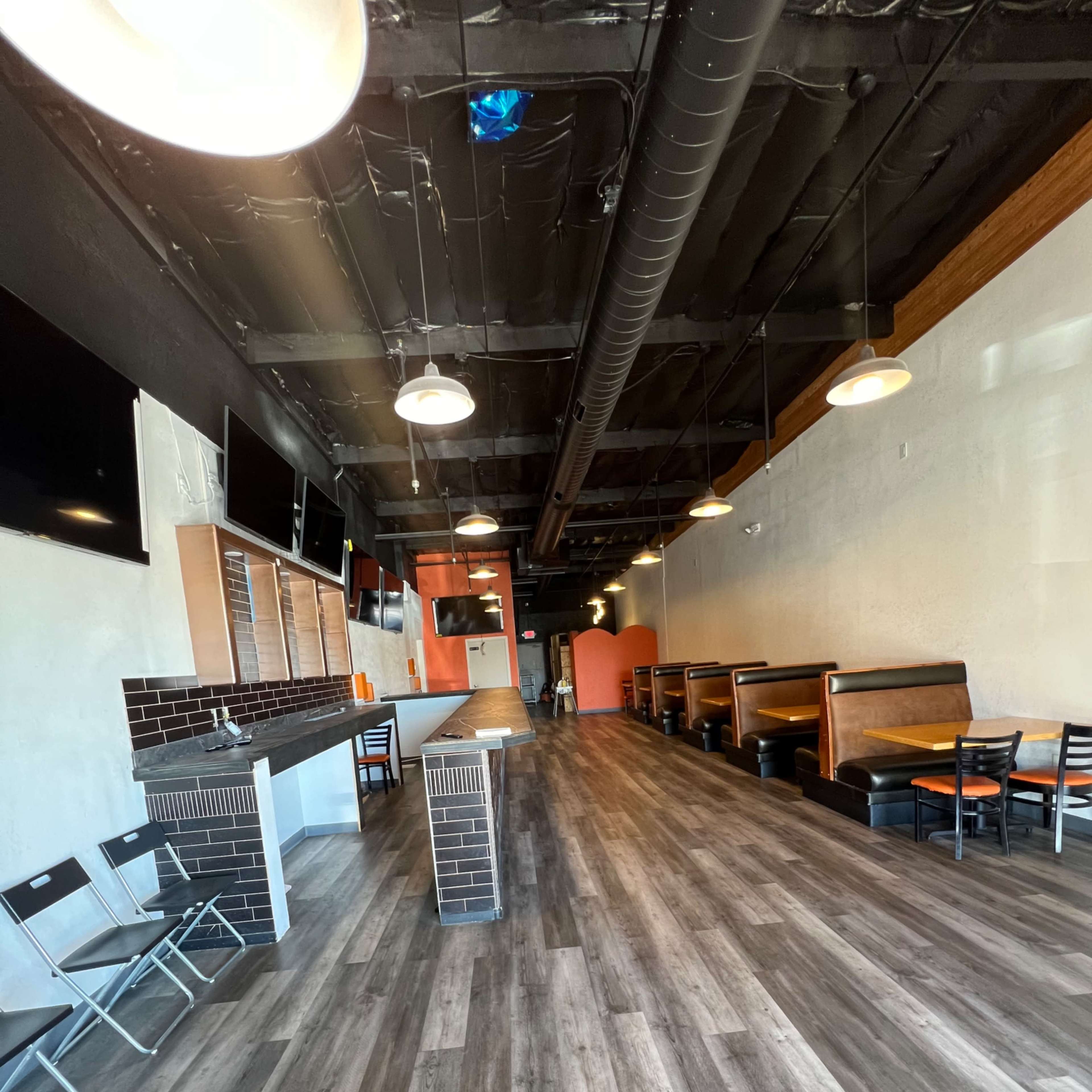 Large restaurant dining area with bar in Tempe Image in Tempe, Tempe, AZ