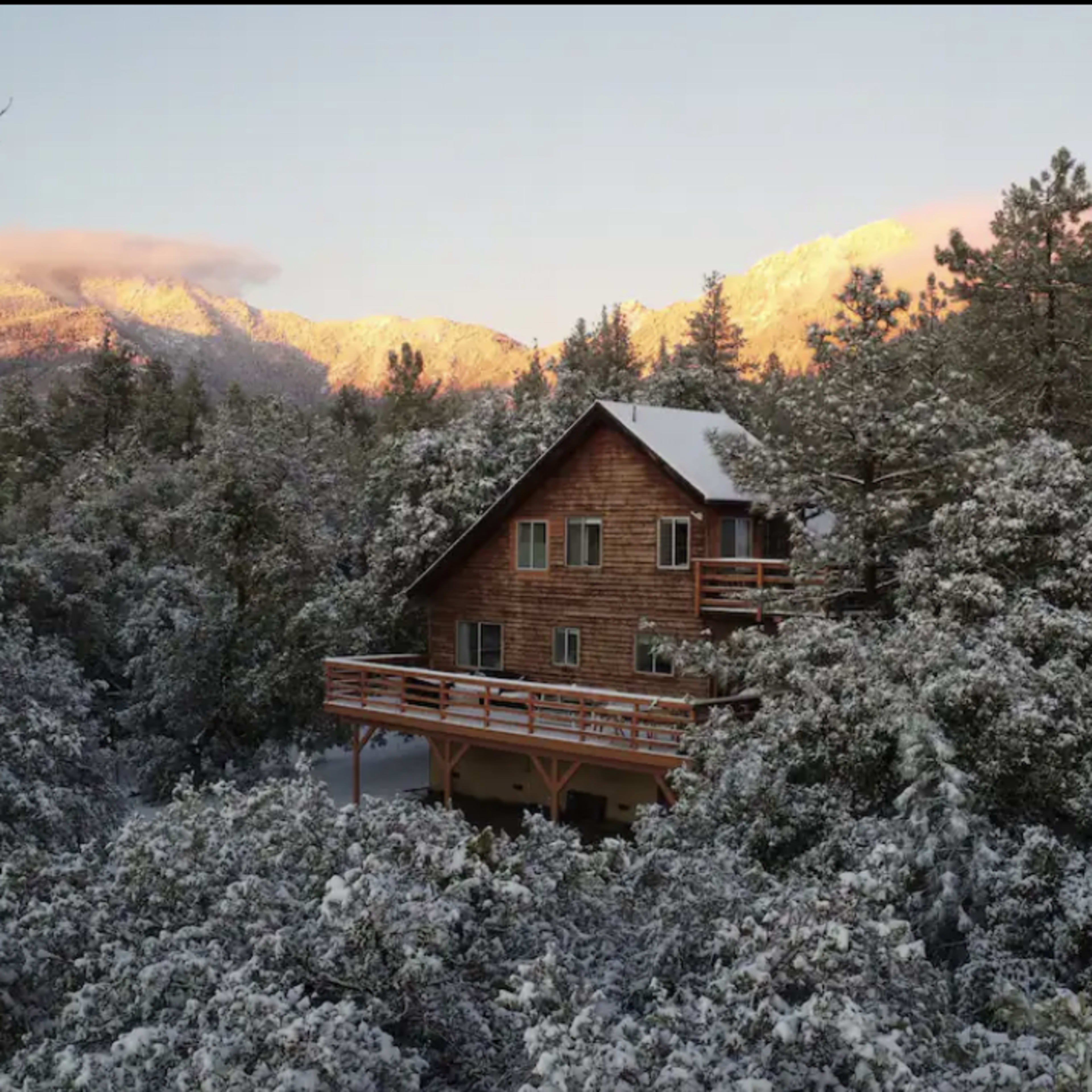 Secluded Cabin in the Woods Image in Idyllwild-Pine Cove, Idyllwild-Pine Cove, CA