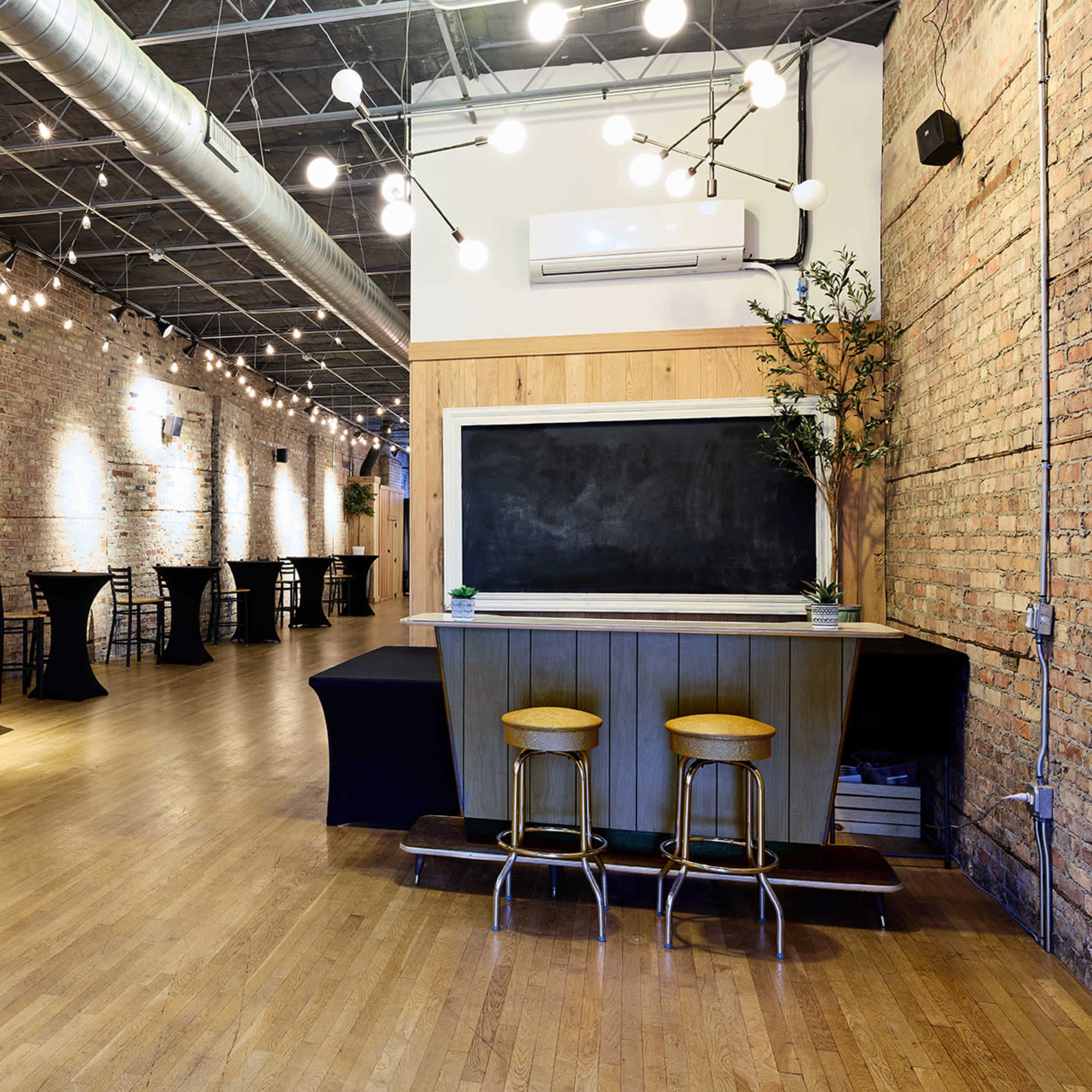Historic South Loop Loft Image in Near South Side, Chicago, IL