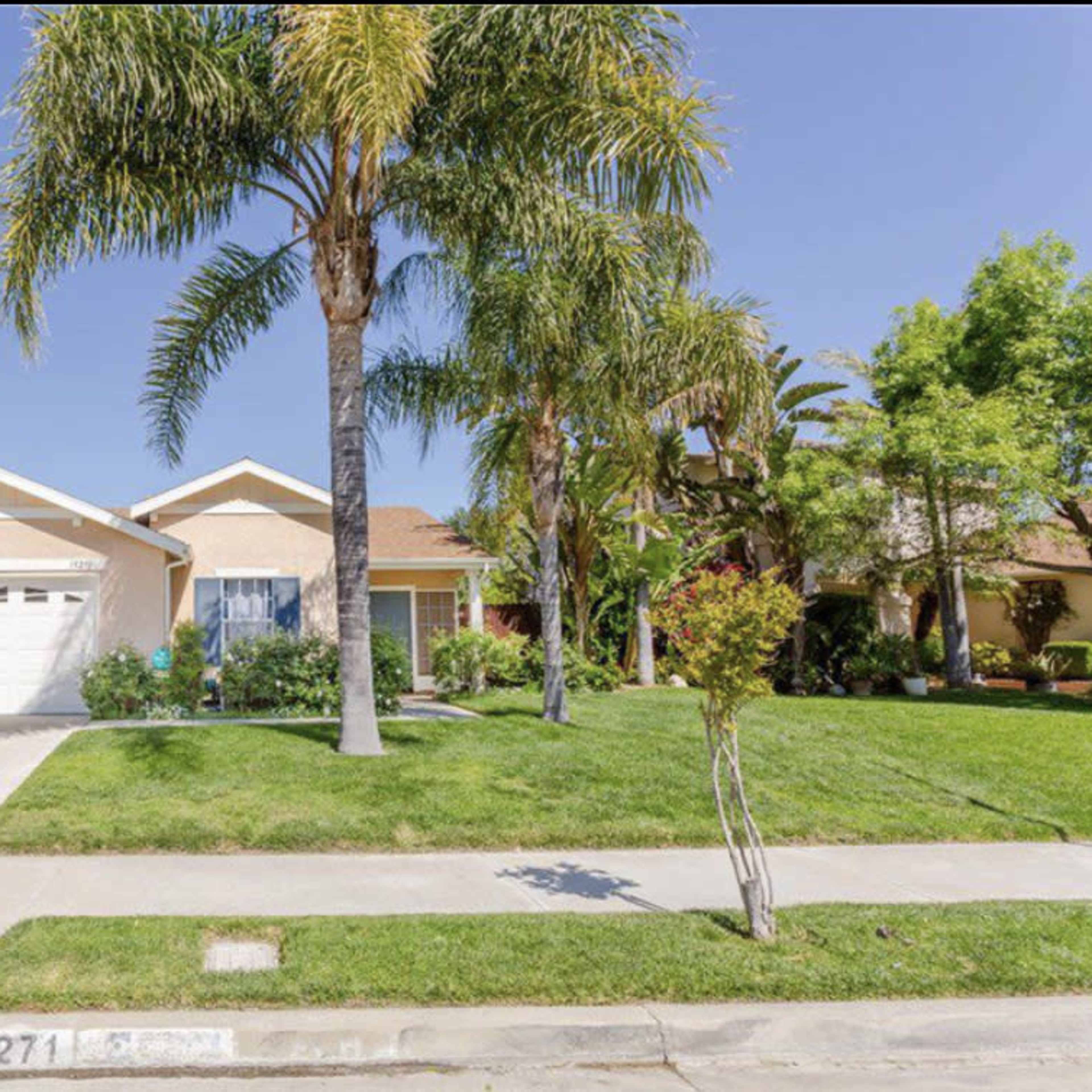 818 hidden gem! Mountain view GREAT for shooting and staging Image in Sylmar, Los Angeles, CA