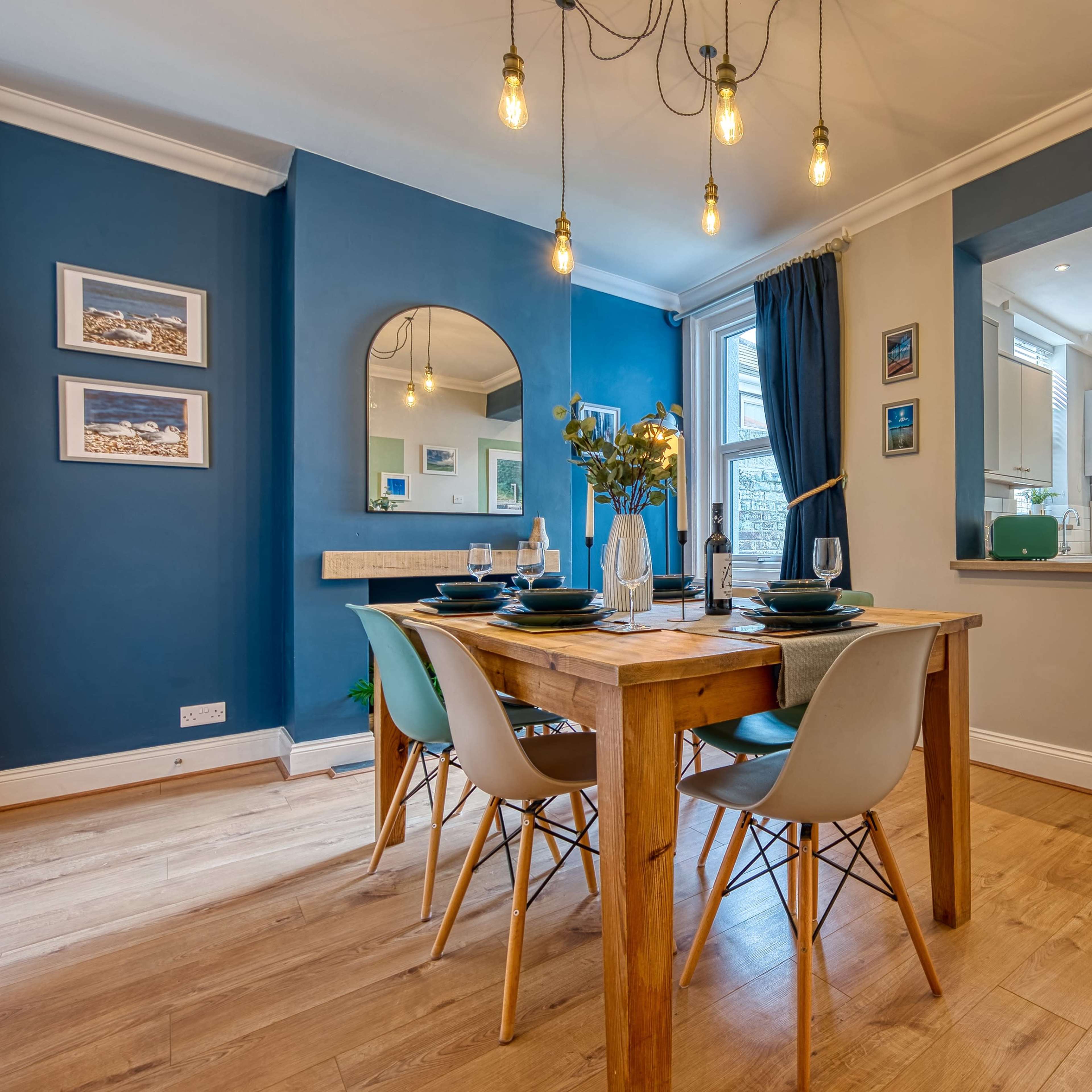 Chic 2-BR House w/ Parking and Private Garden Image in Southsea, Southsea, England