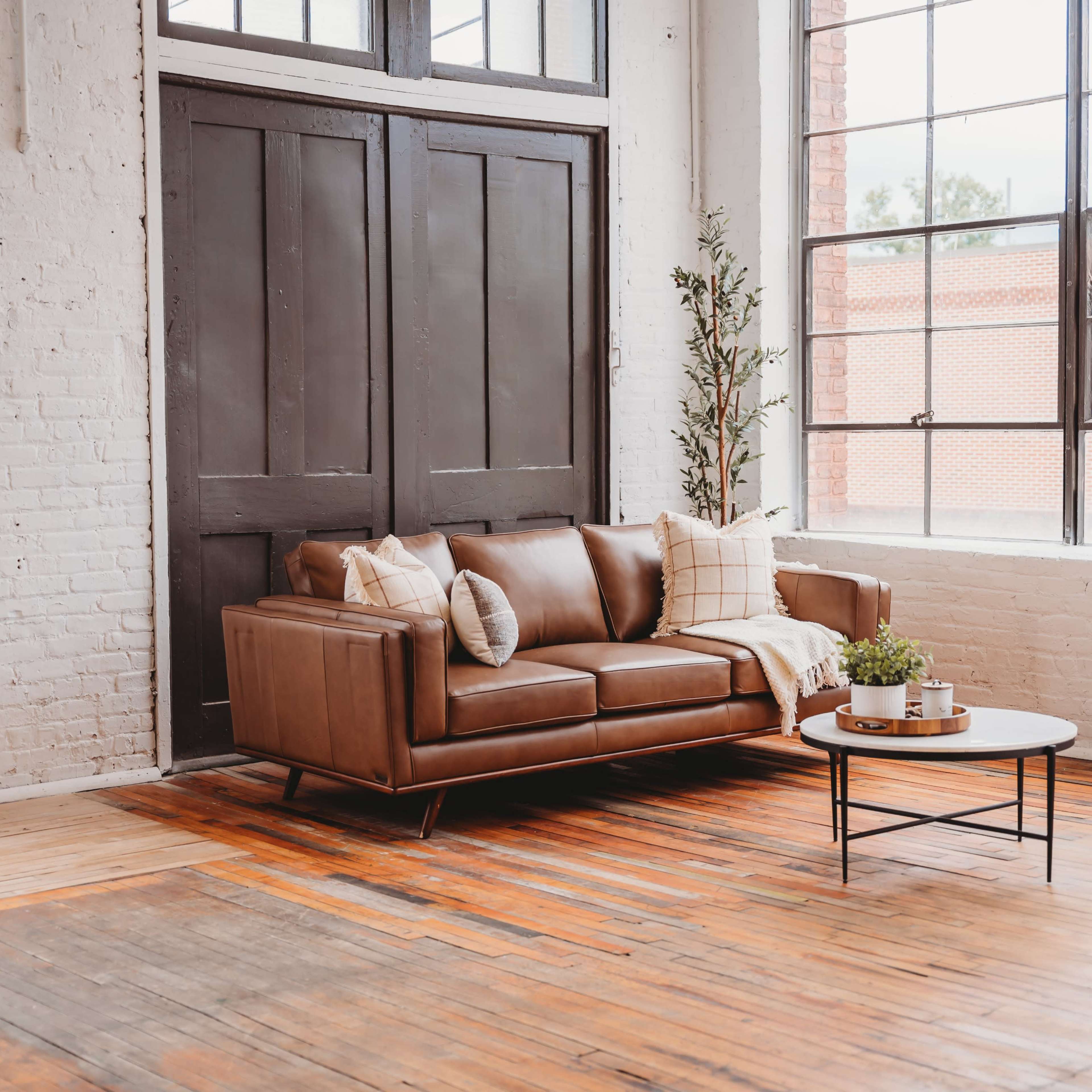 Downtown Studio with natural lighting Image in Danville, Danville, VA