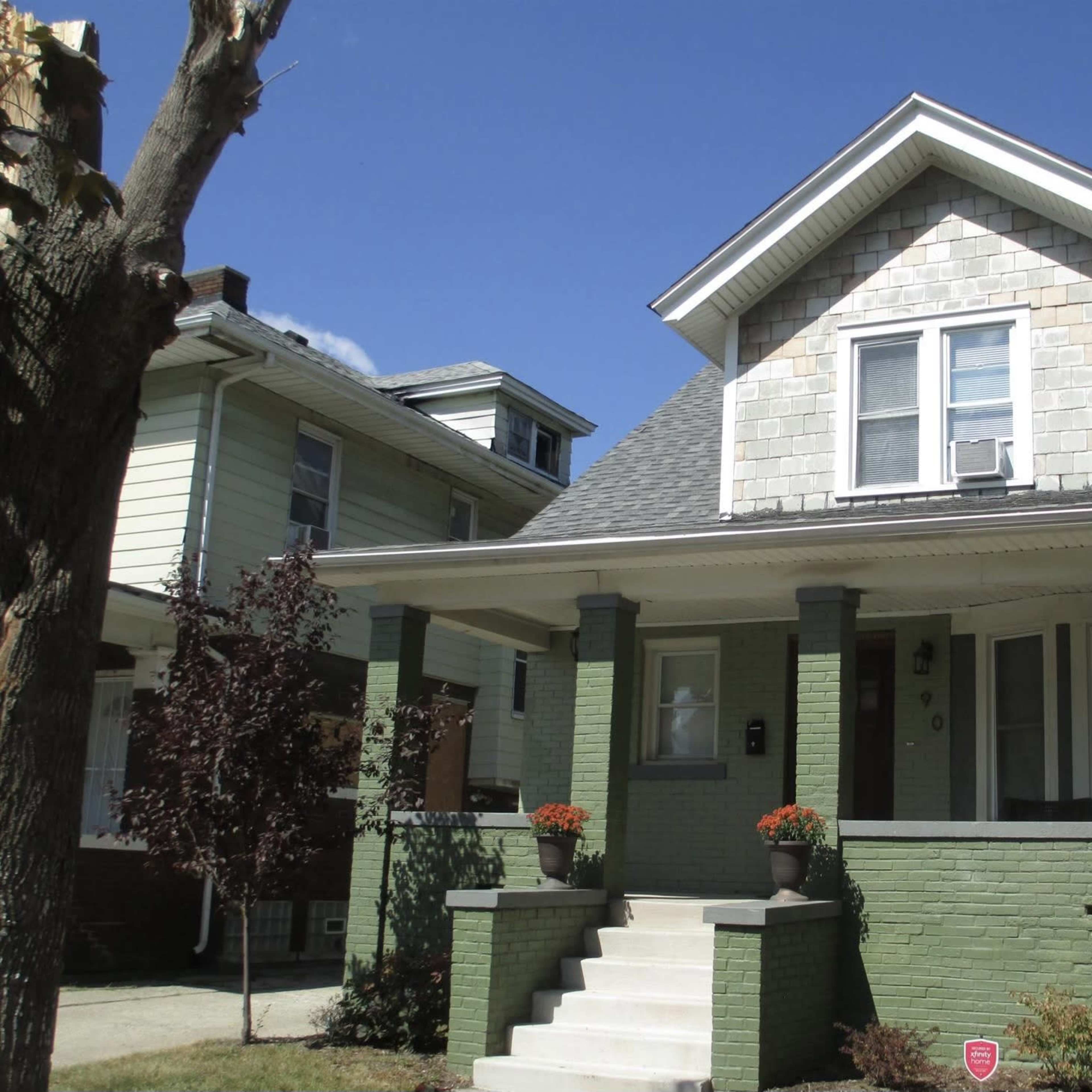 Stylish Updated Brick Home in Highland Park, MI – Perfect for Events, Photoshoots, and Productions Image in Highland Park, Highland Park, MI