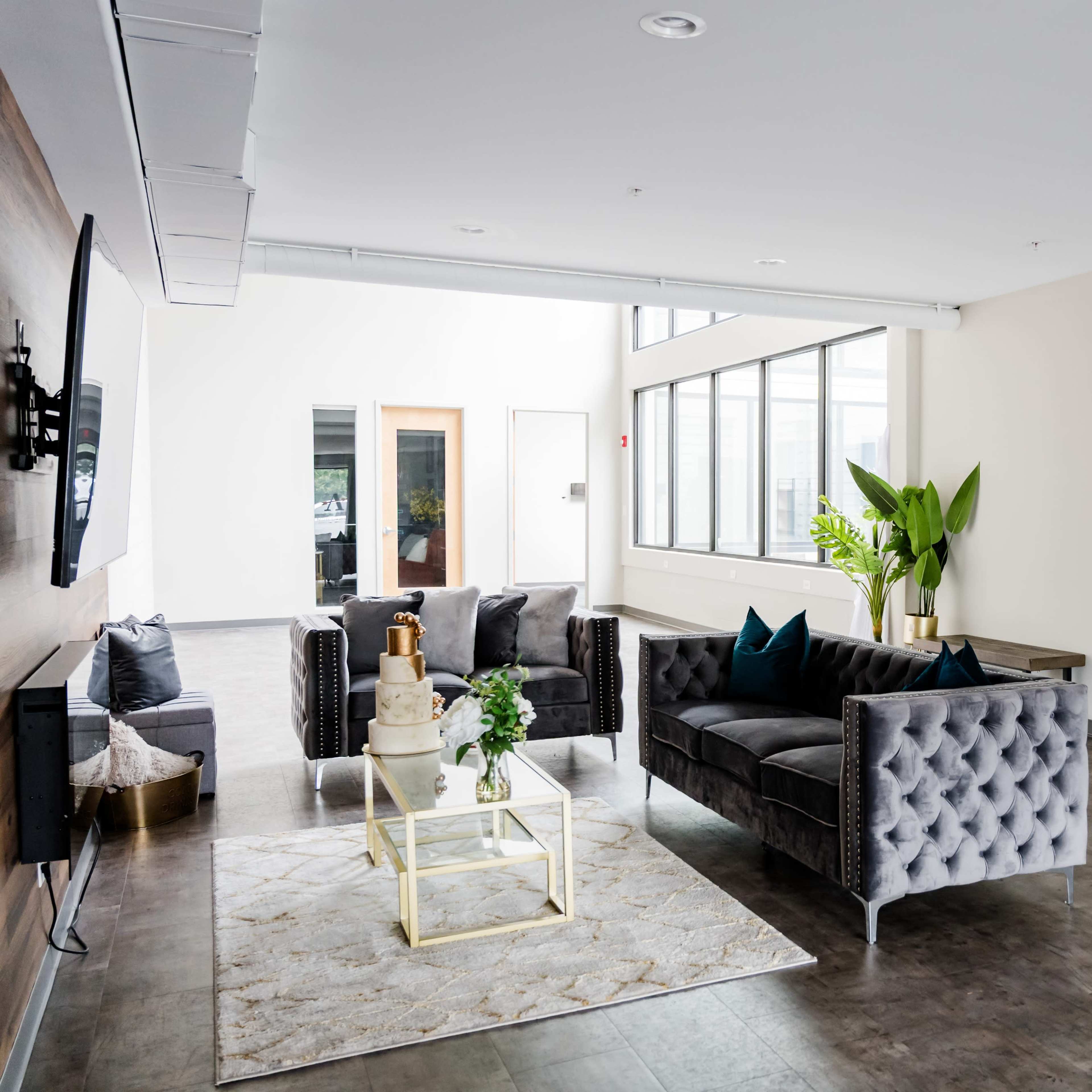 Rent A Set Presents "The Set Haus" Image in Highland Park, Norfolk, VA
