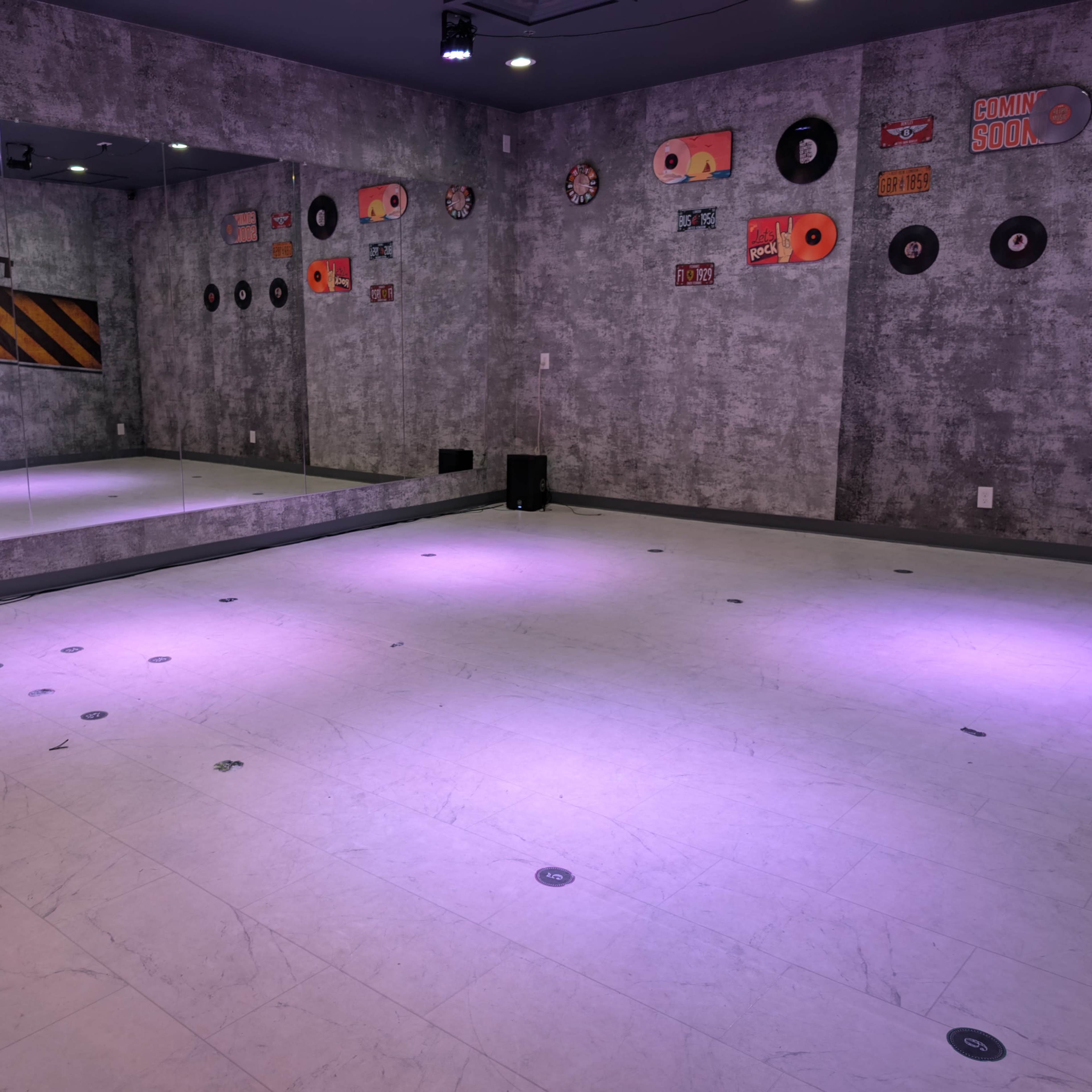 Full-Equipped Dance Studio - Stage Lighting, Lots of Parking and Great Access Image in Lake Hills, Bellevue, WA