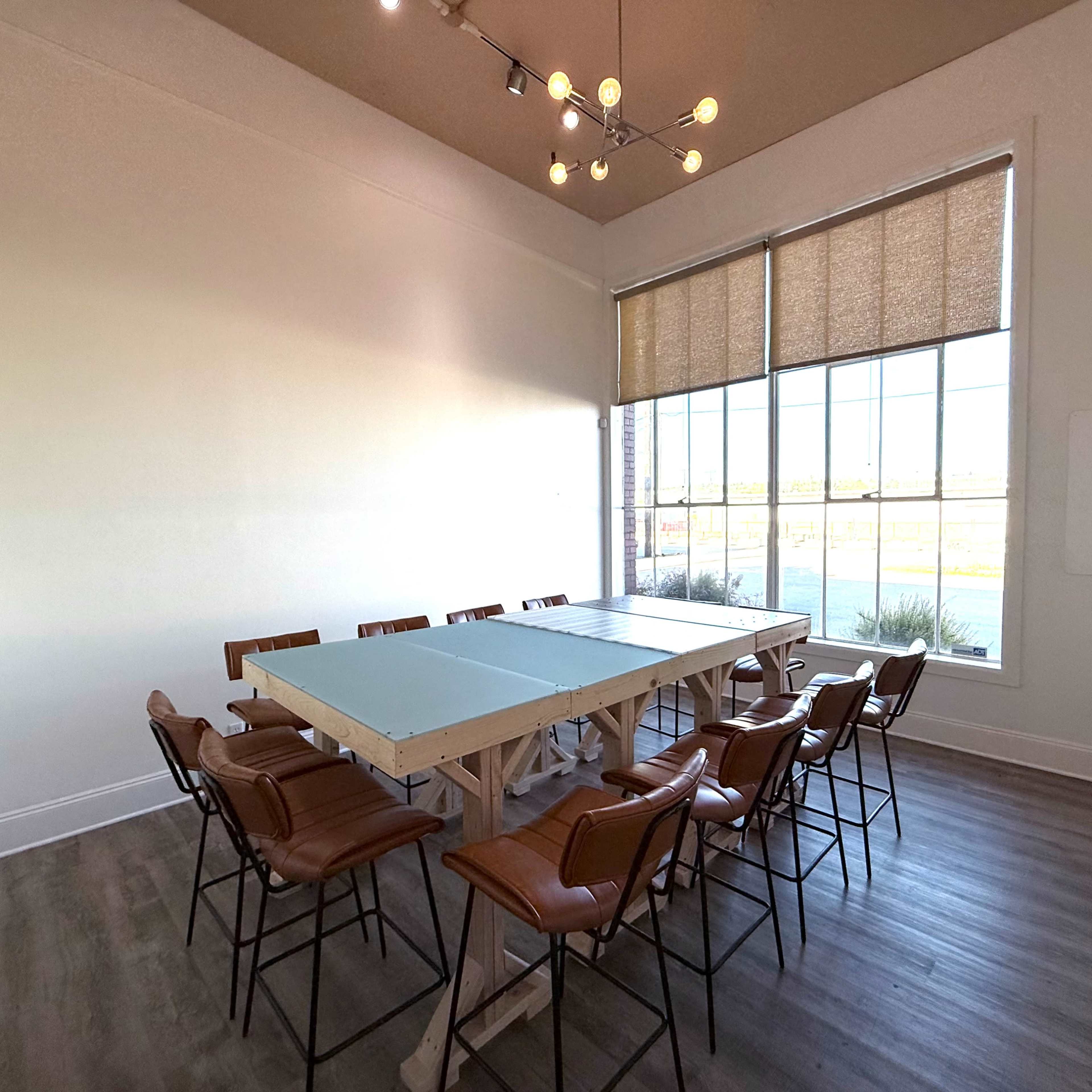 Daylit Meeting Space with High Ceilings Image in Industrial District, Seattle, WA
