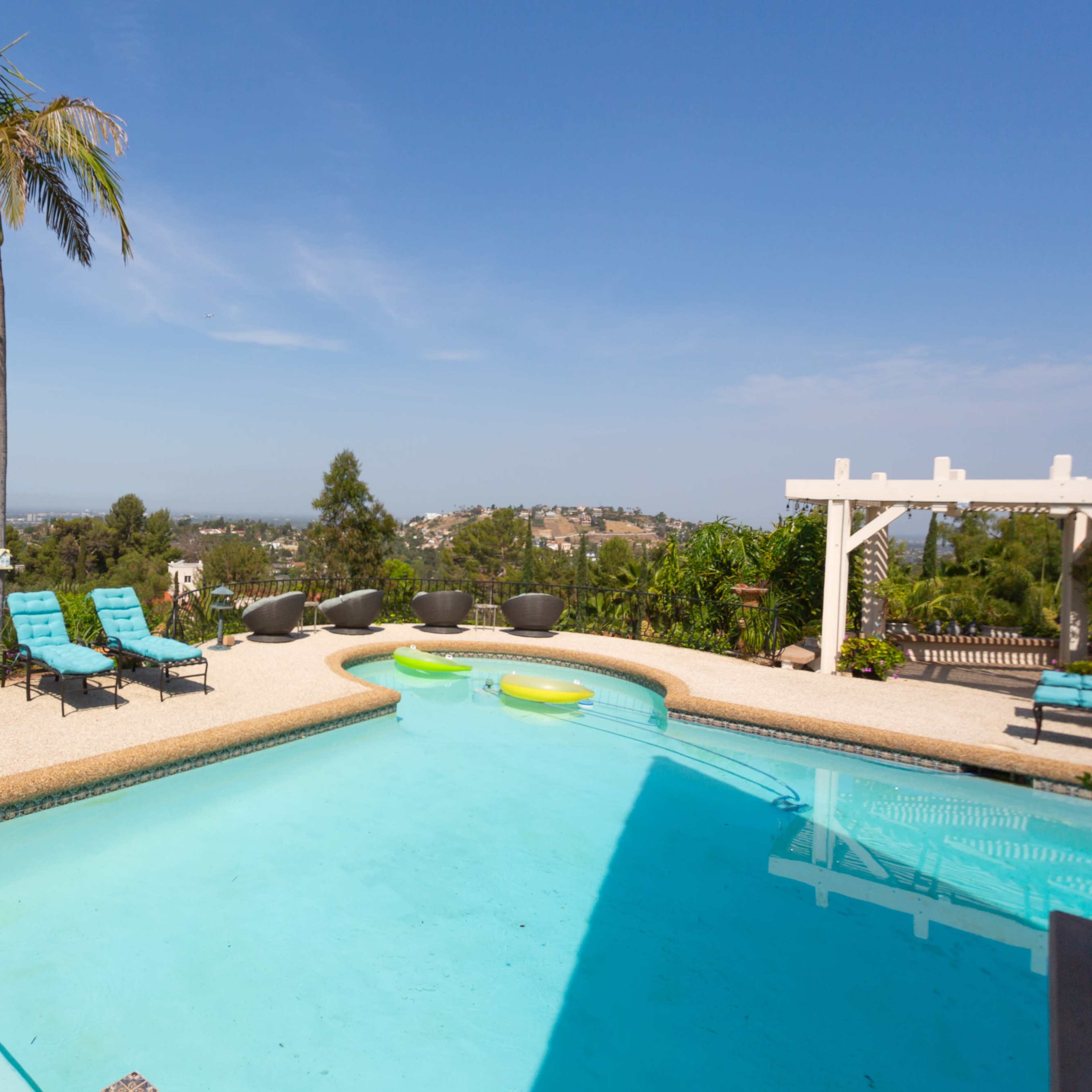 Amazing 180 Degree View Flat backyard in the hills of Orange County Image in North Tustin, North Tustin, CA