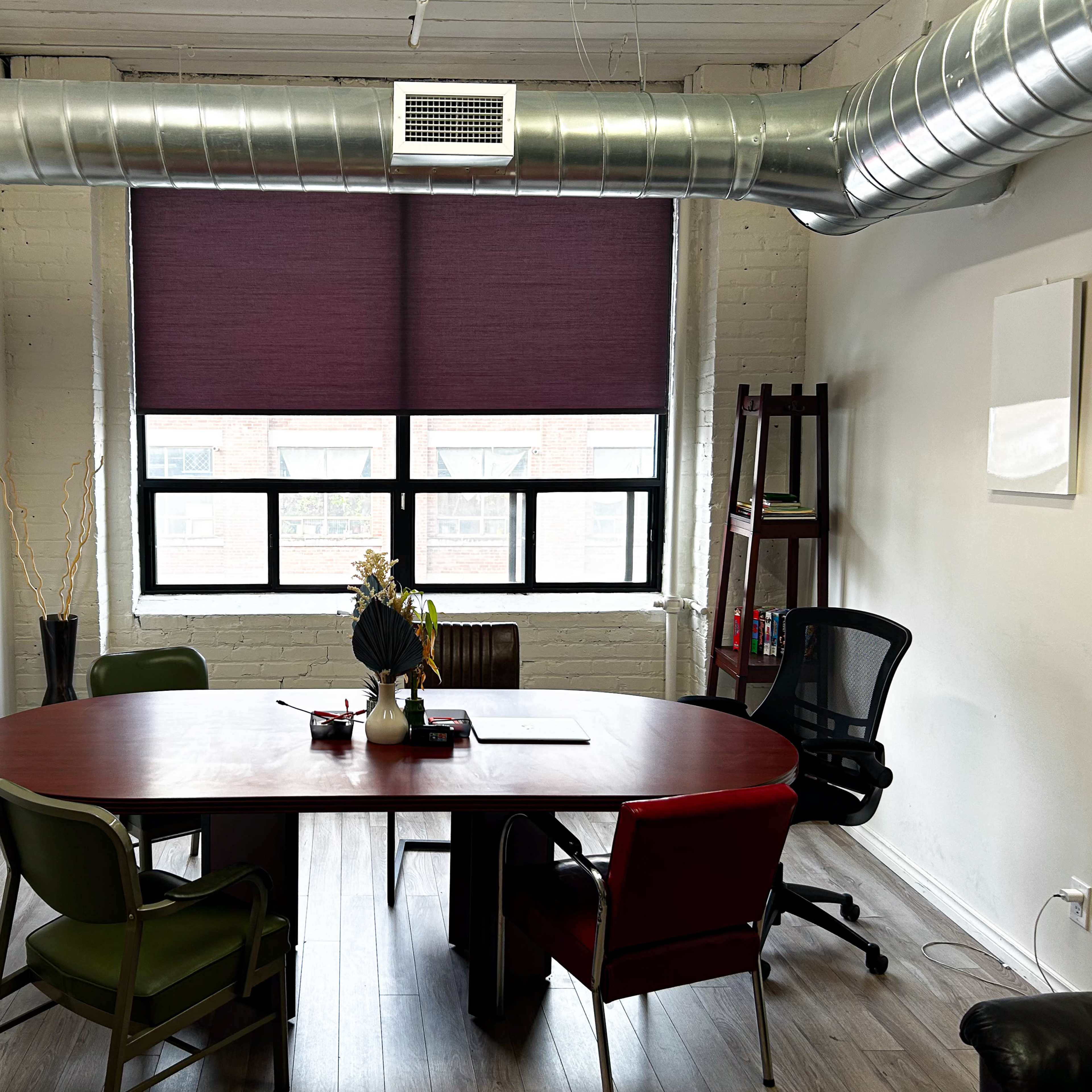 Downtown Spacious Creative Studio With Communal Spaces Image in Downtown Toronto, Toronto, ON